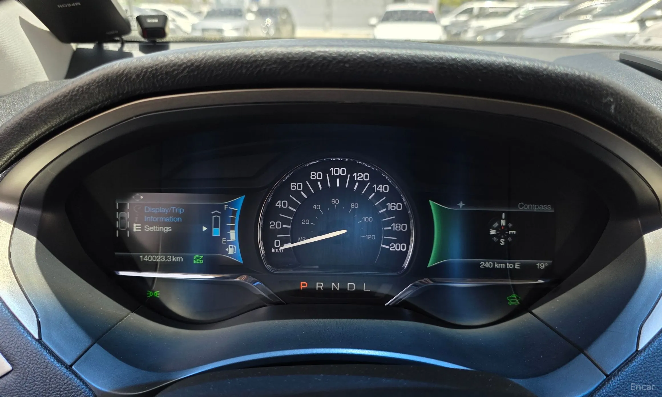 Lincoln New MKZ превью 8