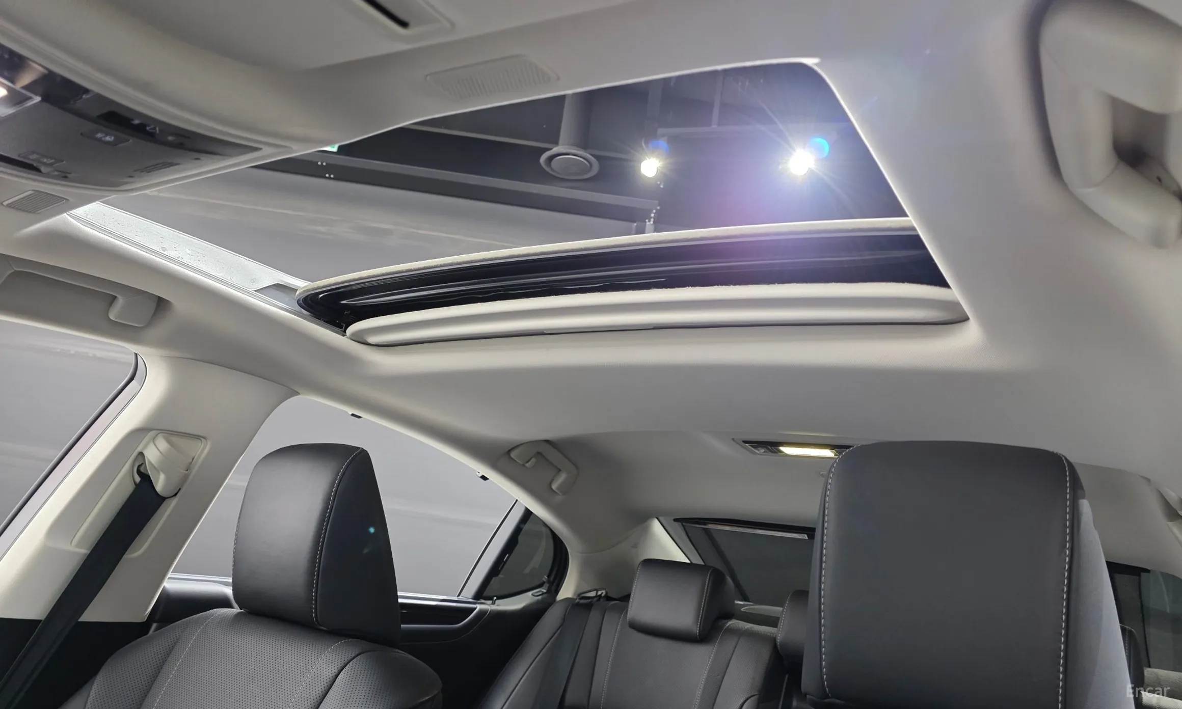 Lexus ES300h 7th Generation превью 19