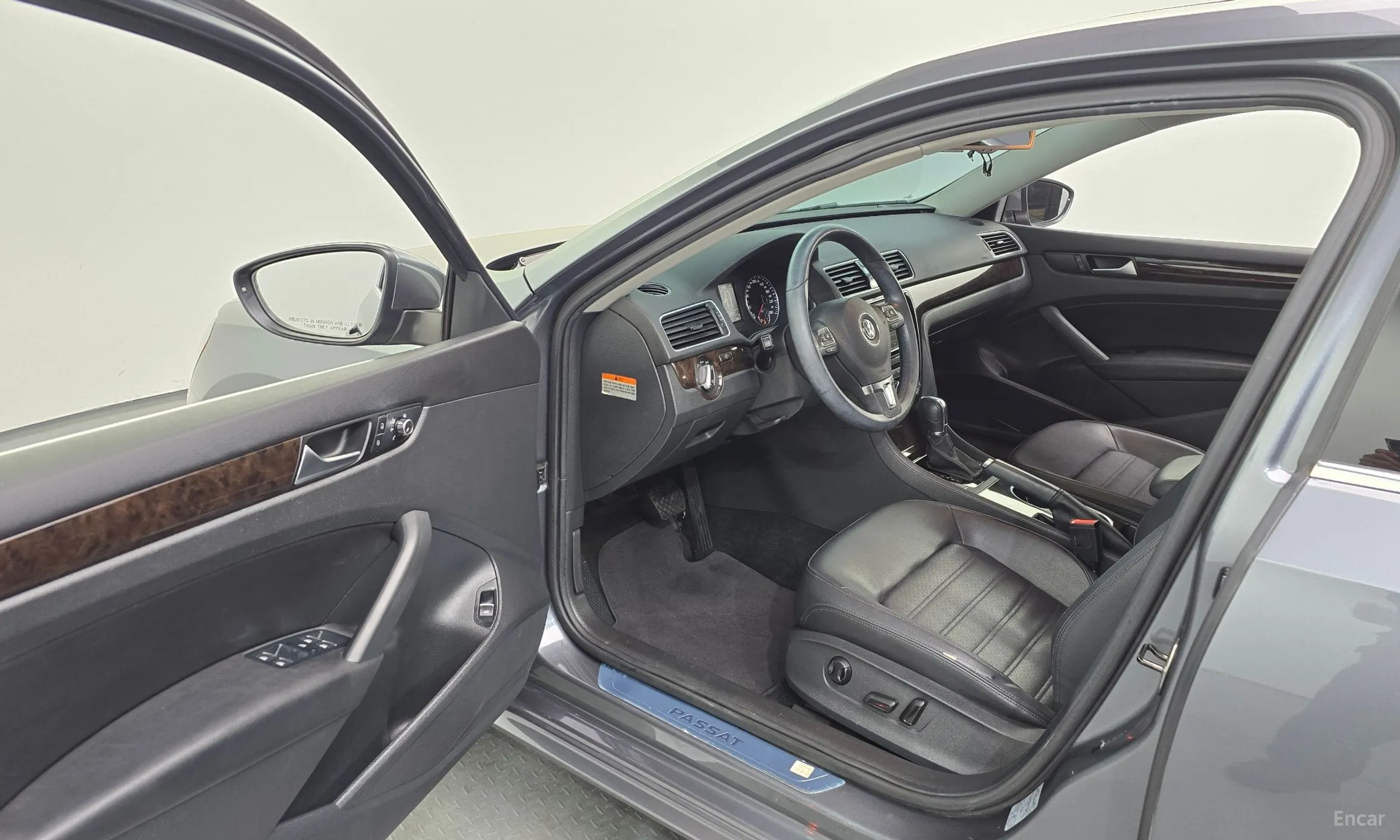 Volkswagen The New Passat превью 10