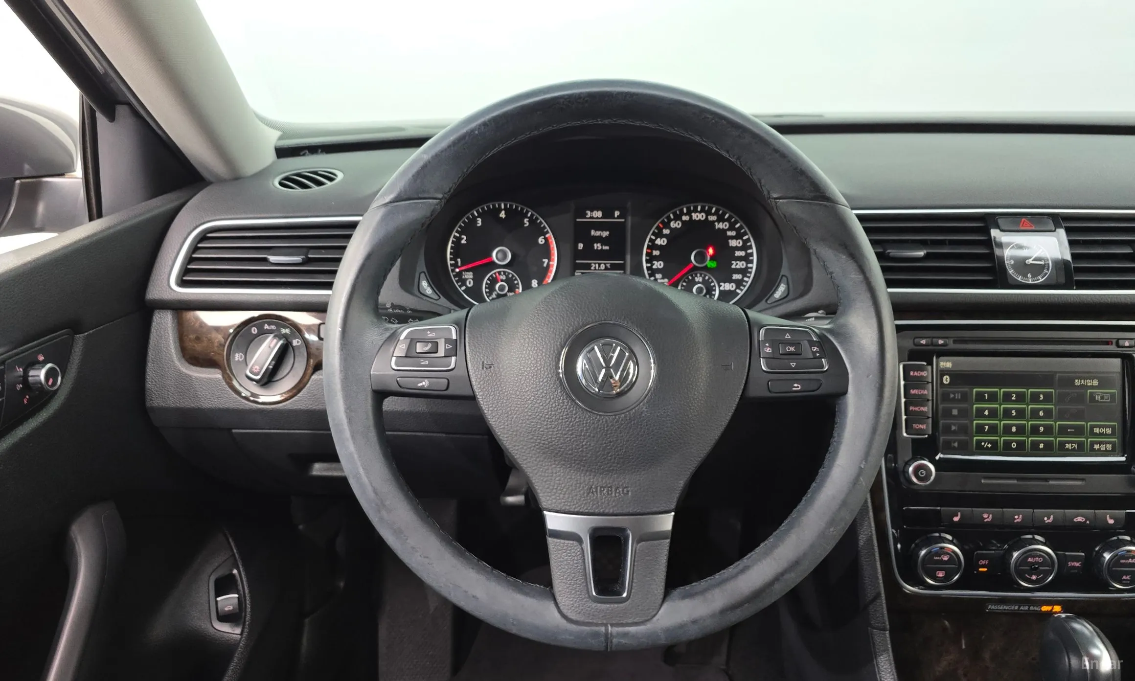Volkswagen The New Passat превью 13