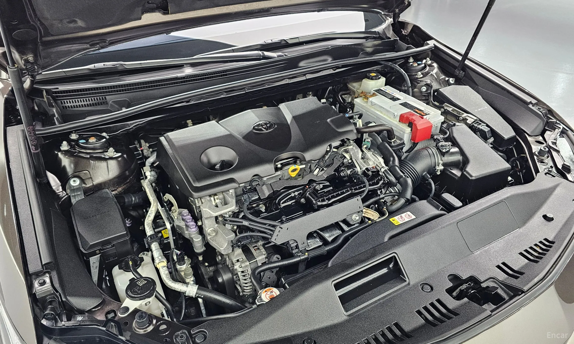 Toyota Camry (XV70) превью 6