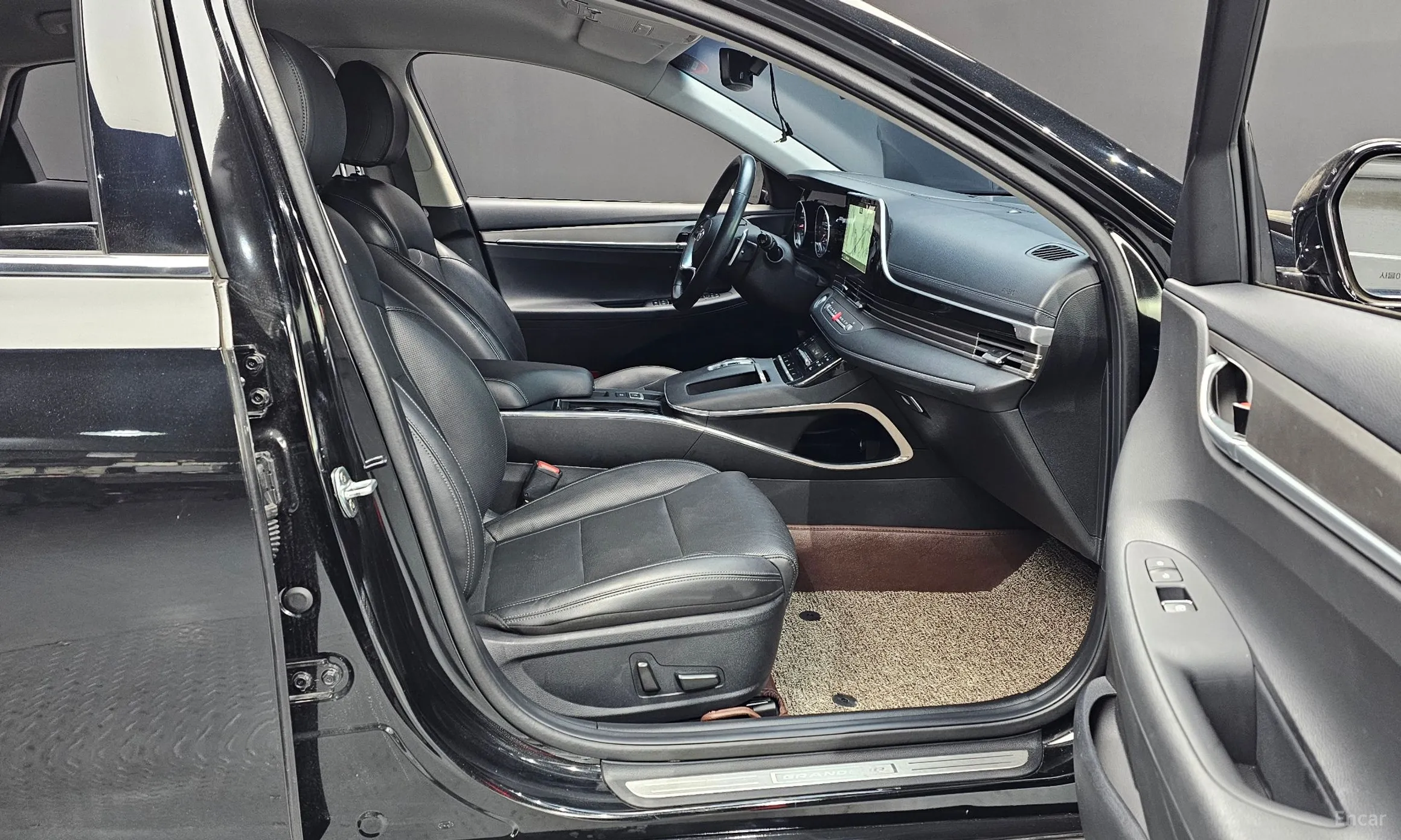 Hyundai Grandeur IG превью 11
