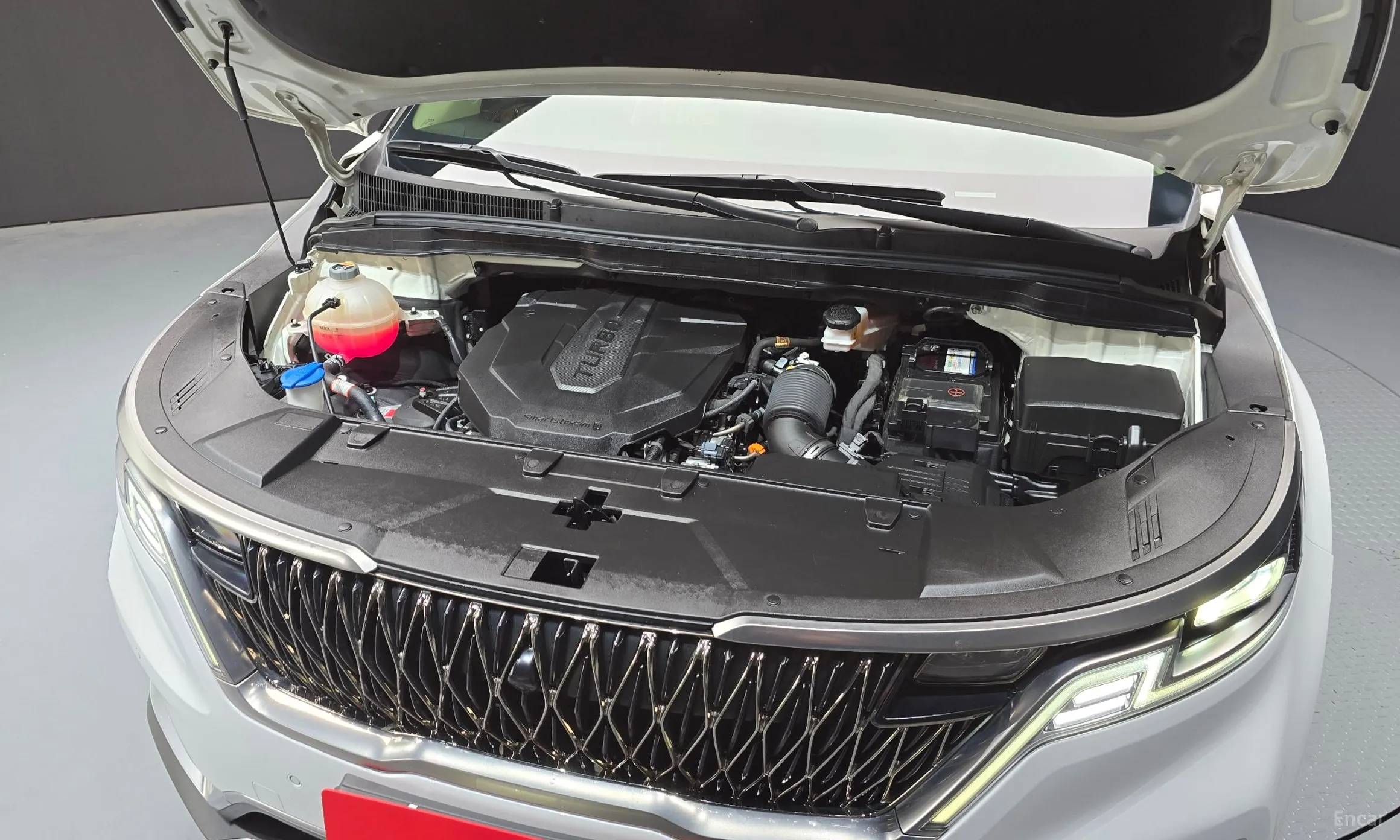 Kia Carnival Gen 4 превью 6