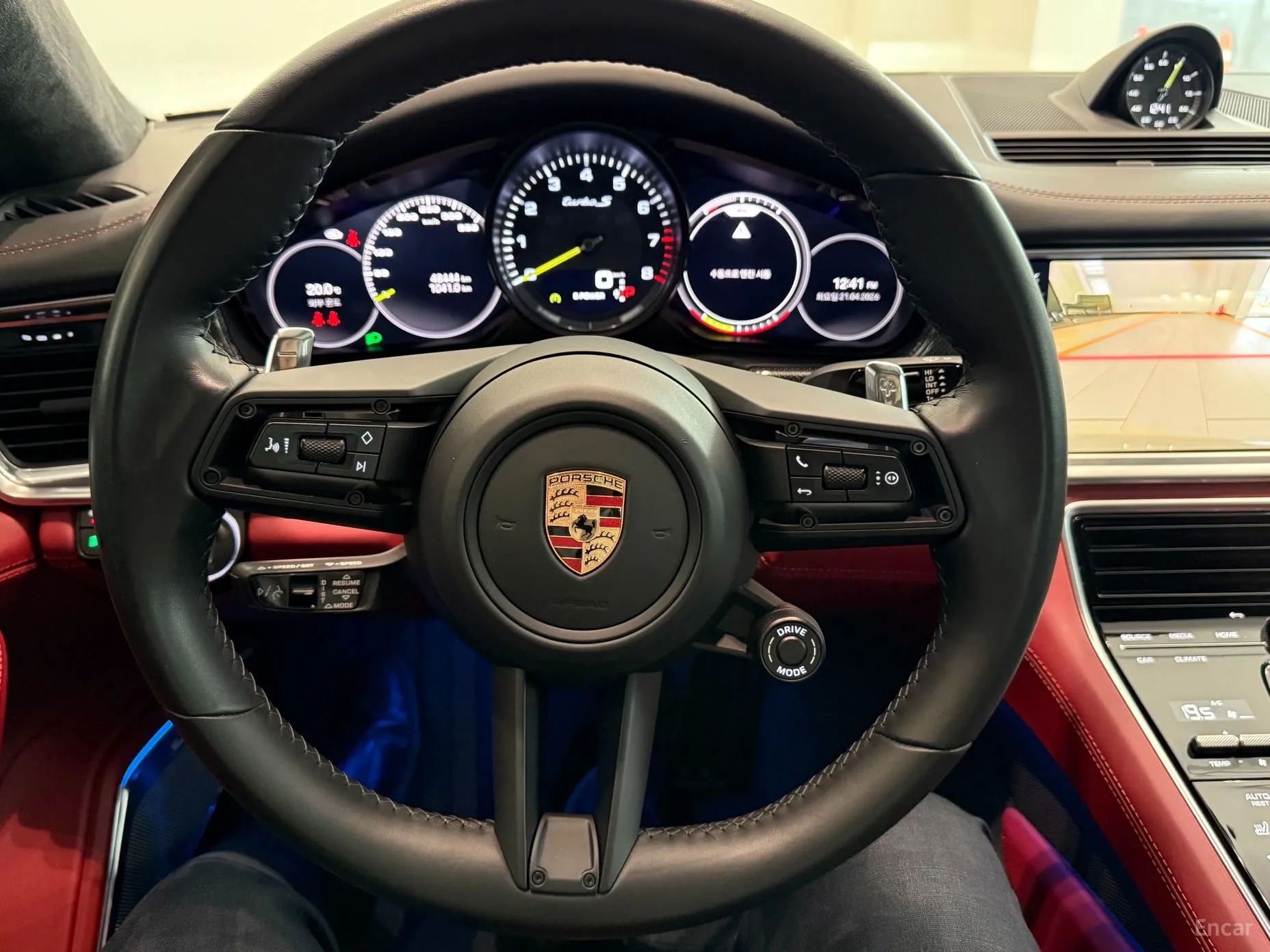 Porsche Panamera (971) превью 13