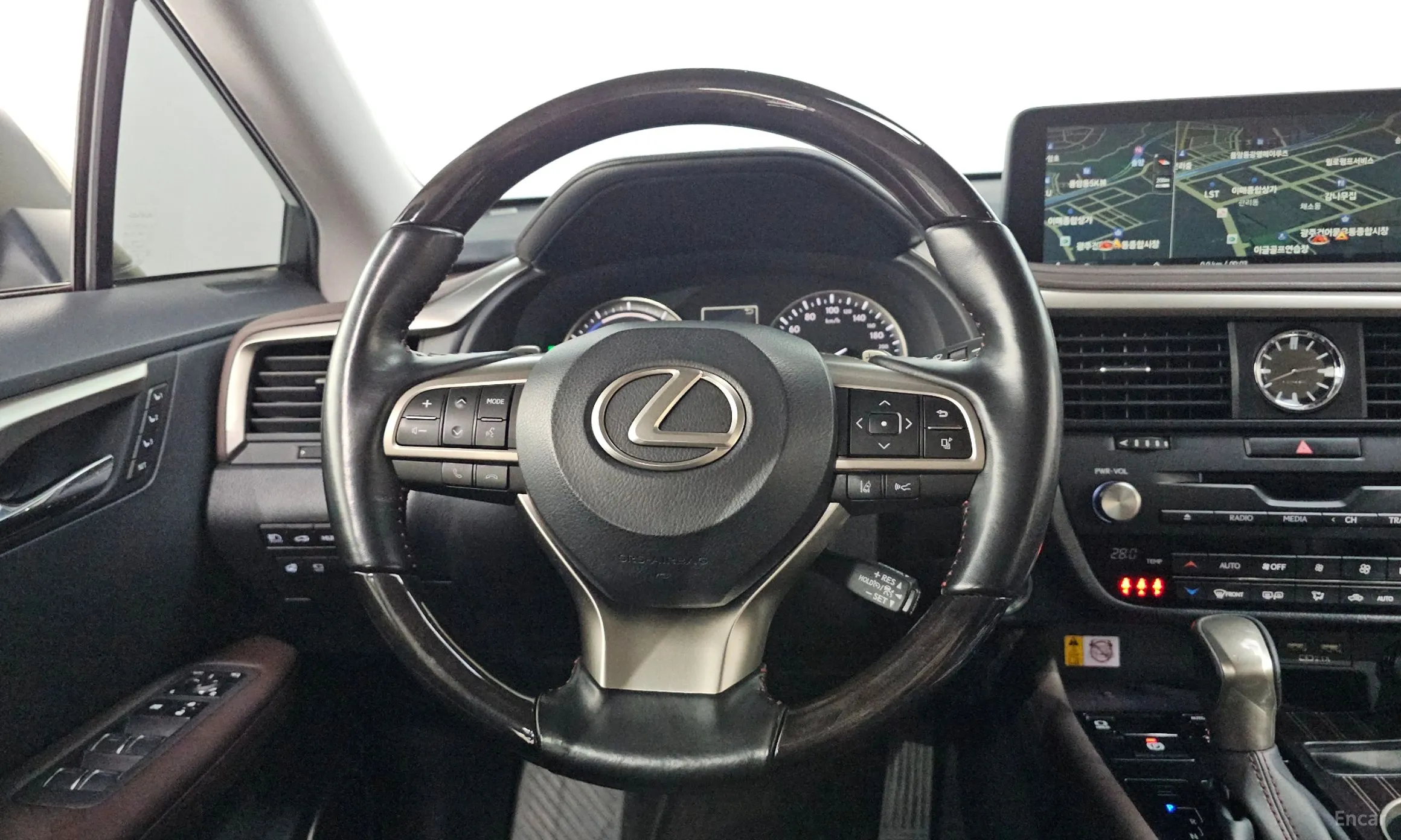 Lexus RX450h Gen 4 превью 11