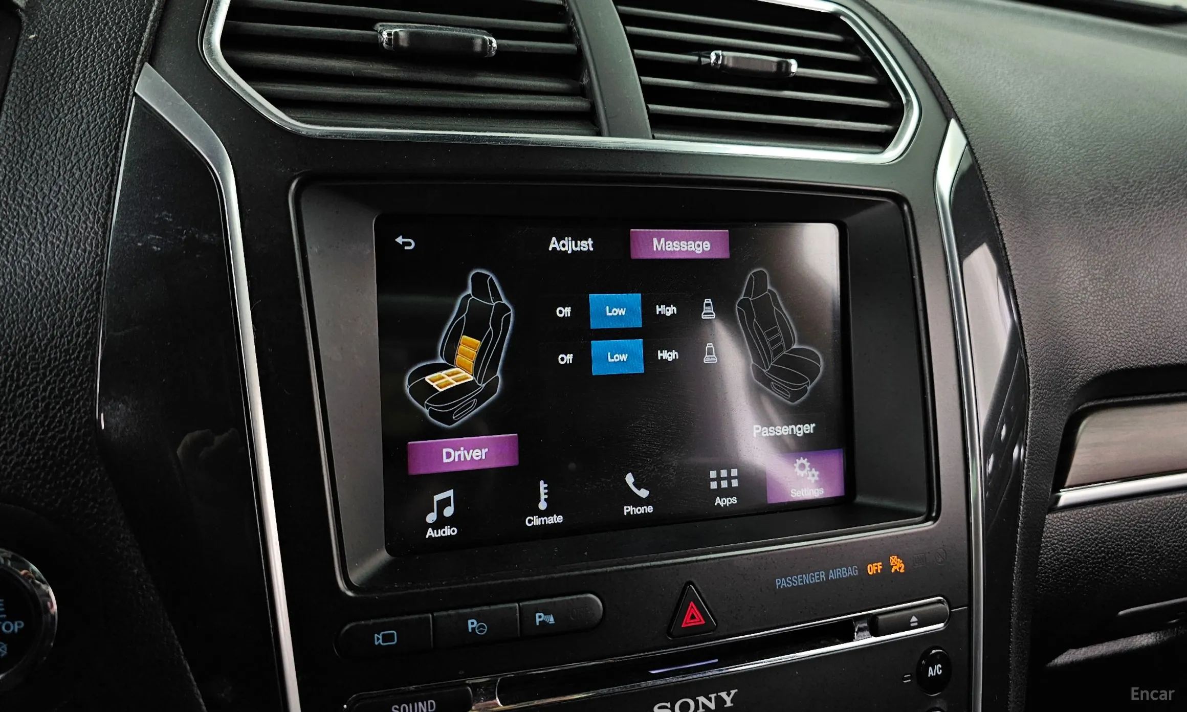 Ford Explorer превью 17