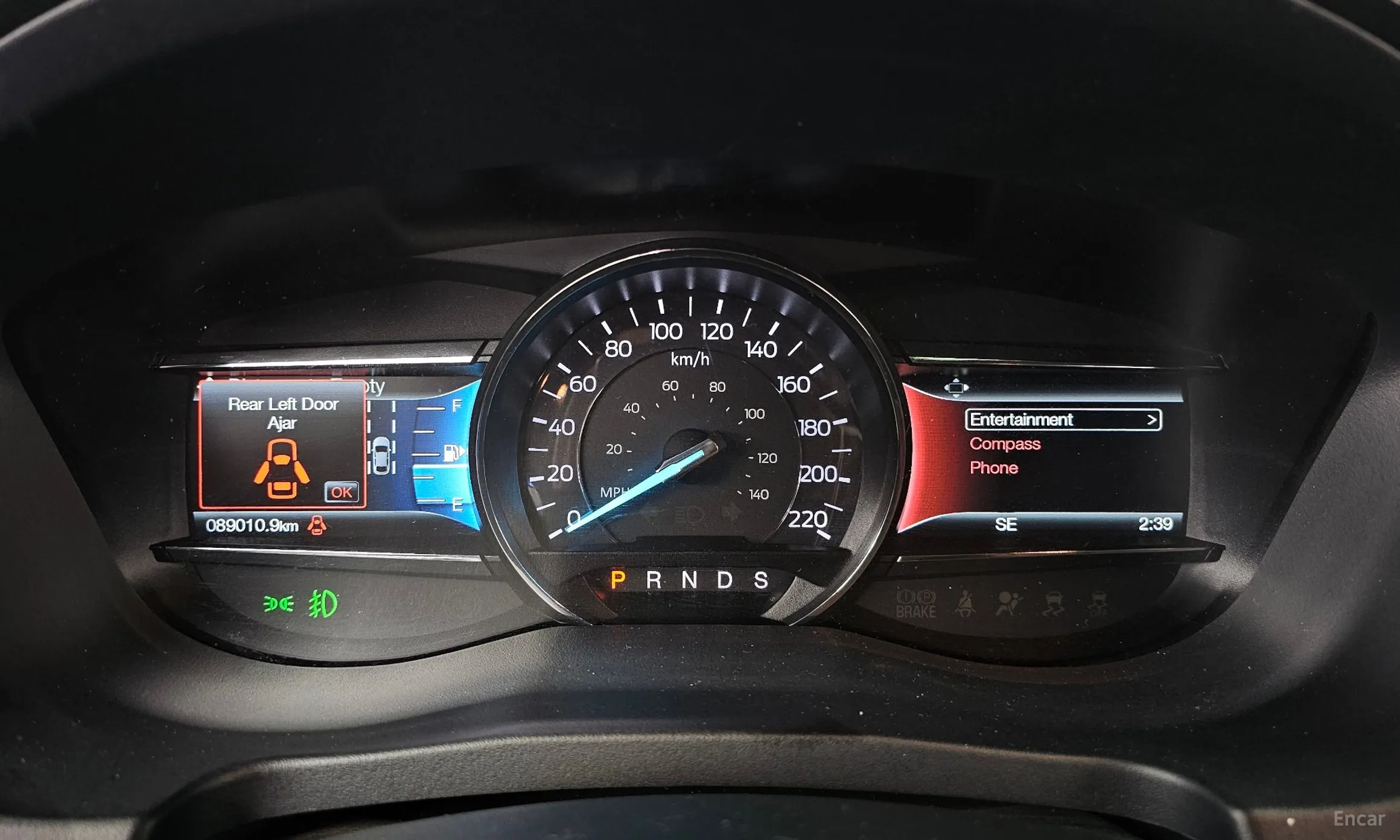 Ford Explorer превью 8