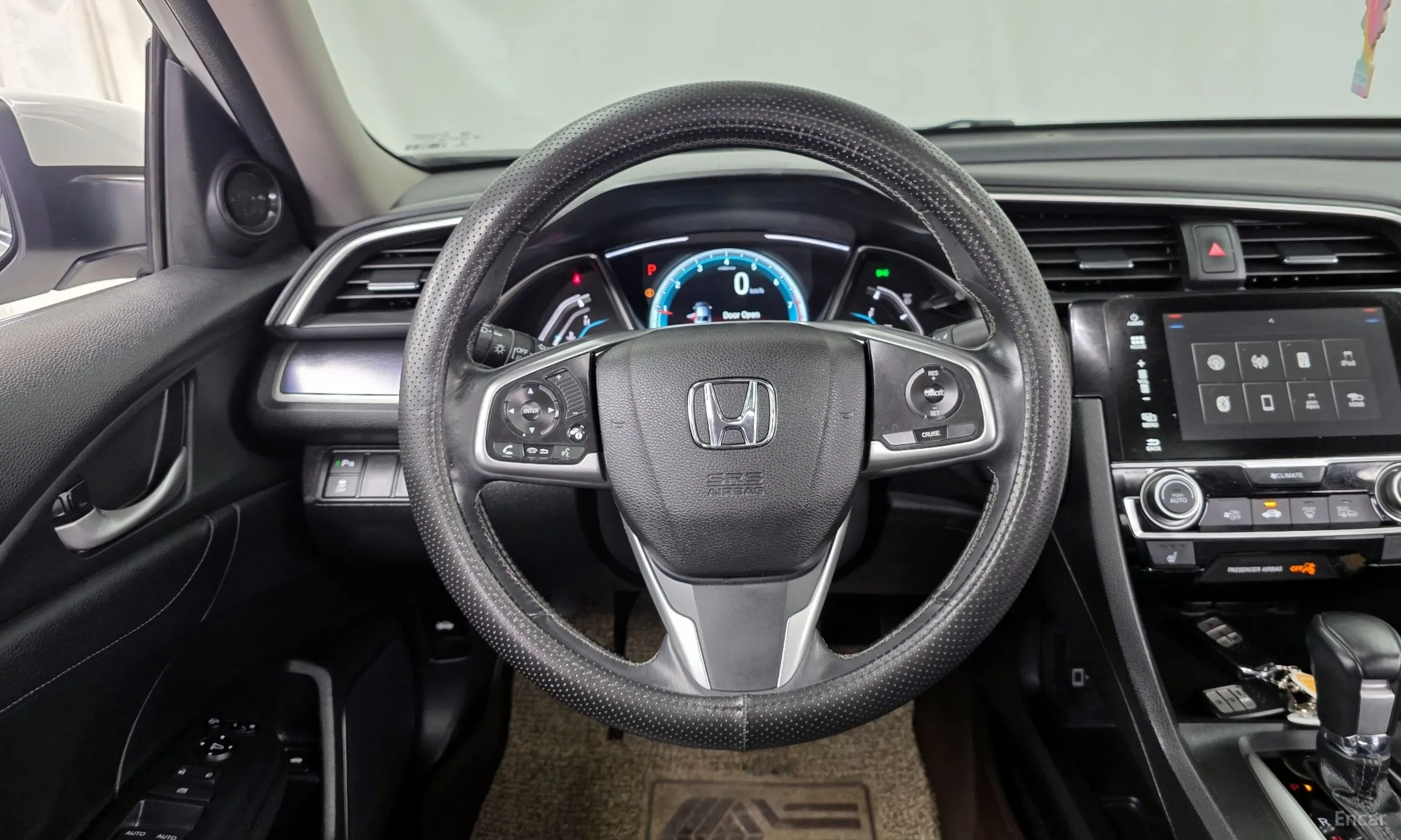 Honda Civic превью 13