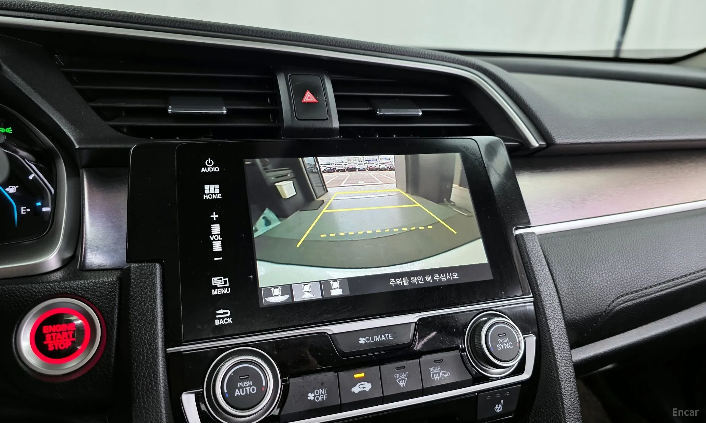 Honda Civic превью 15