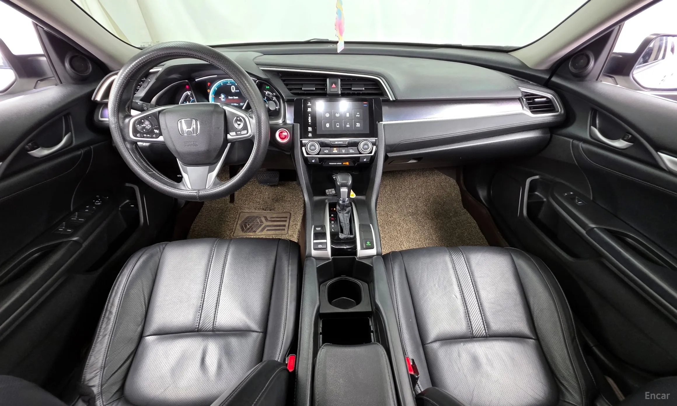 Honda Civic превью 7