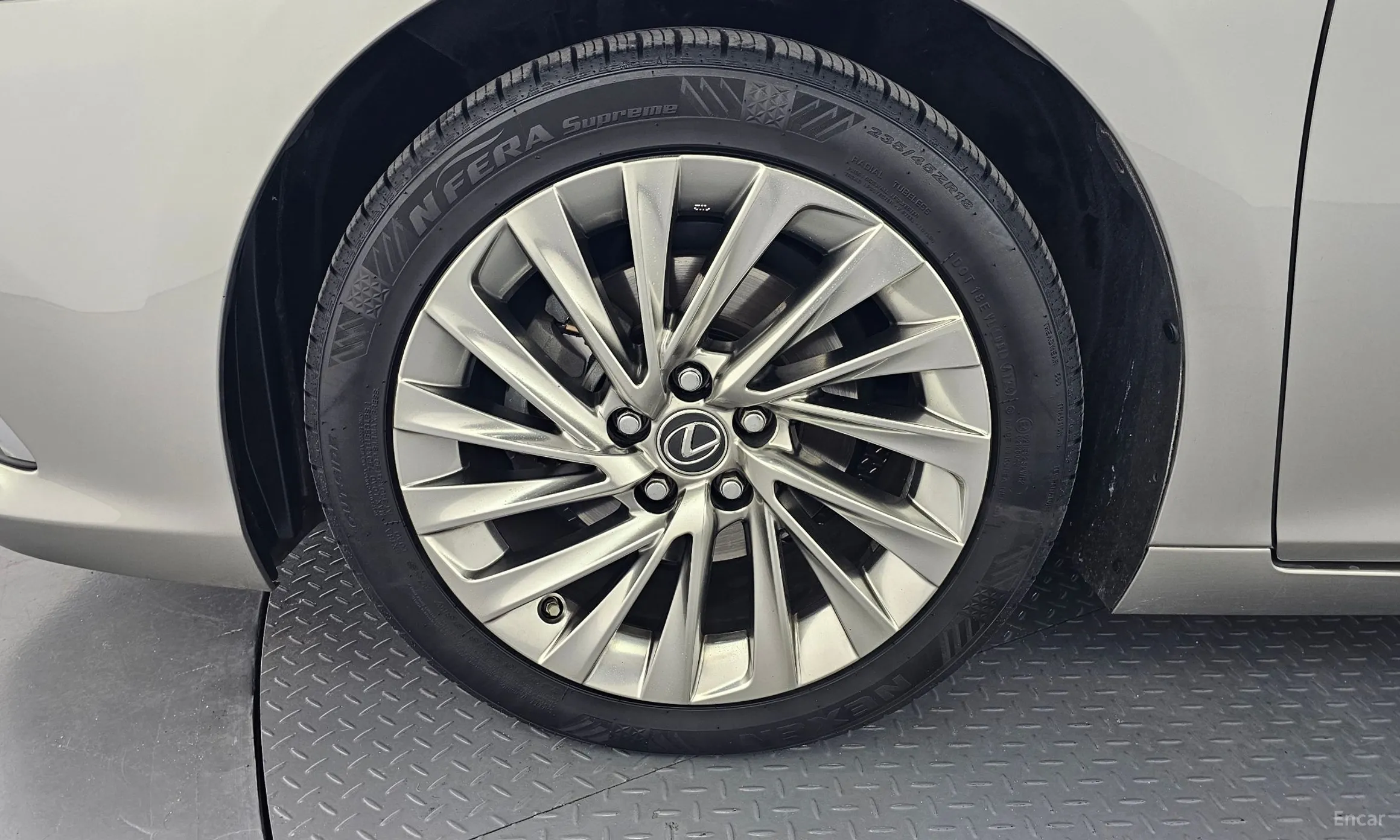 Lexus ES300h 7th Generation превью 5