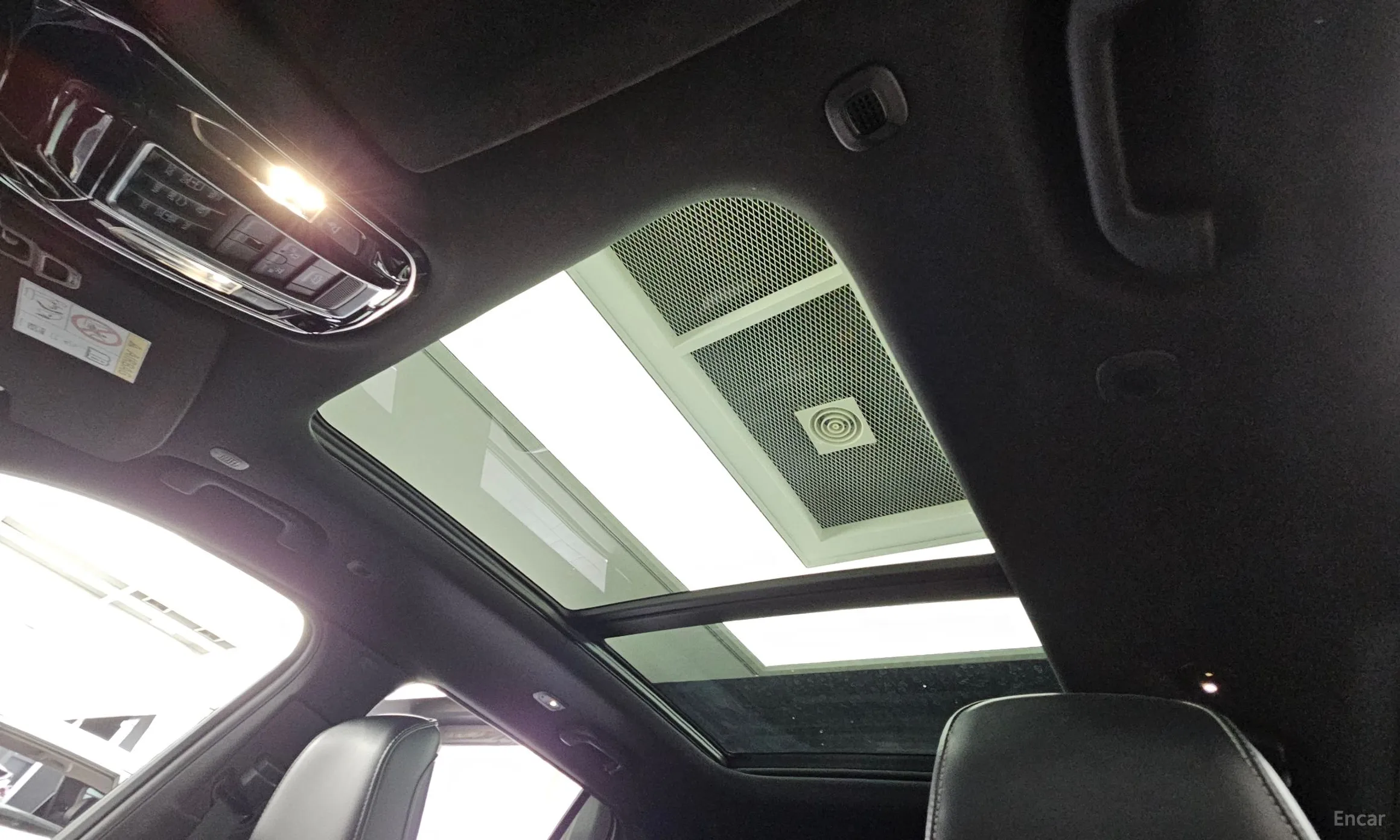 Jeep Grand Cherokee (WL) превью 18