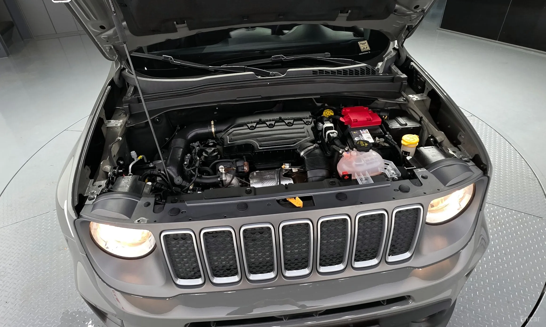Jeep Renegade превью 6