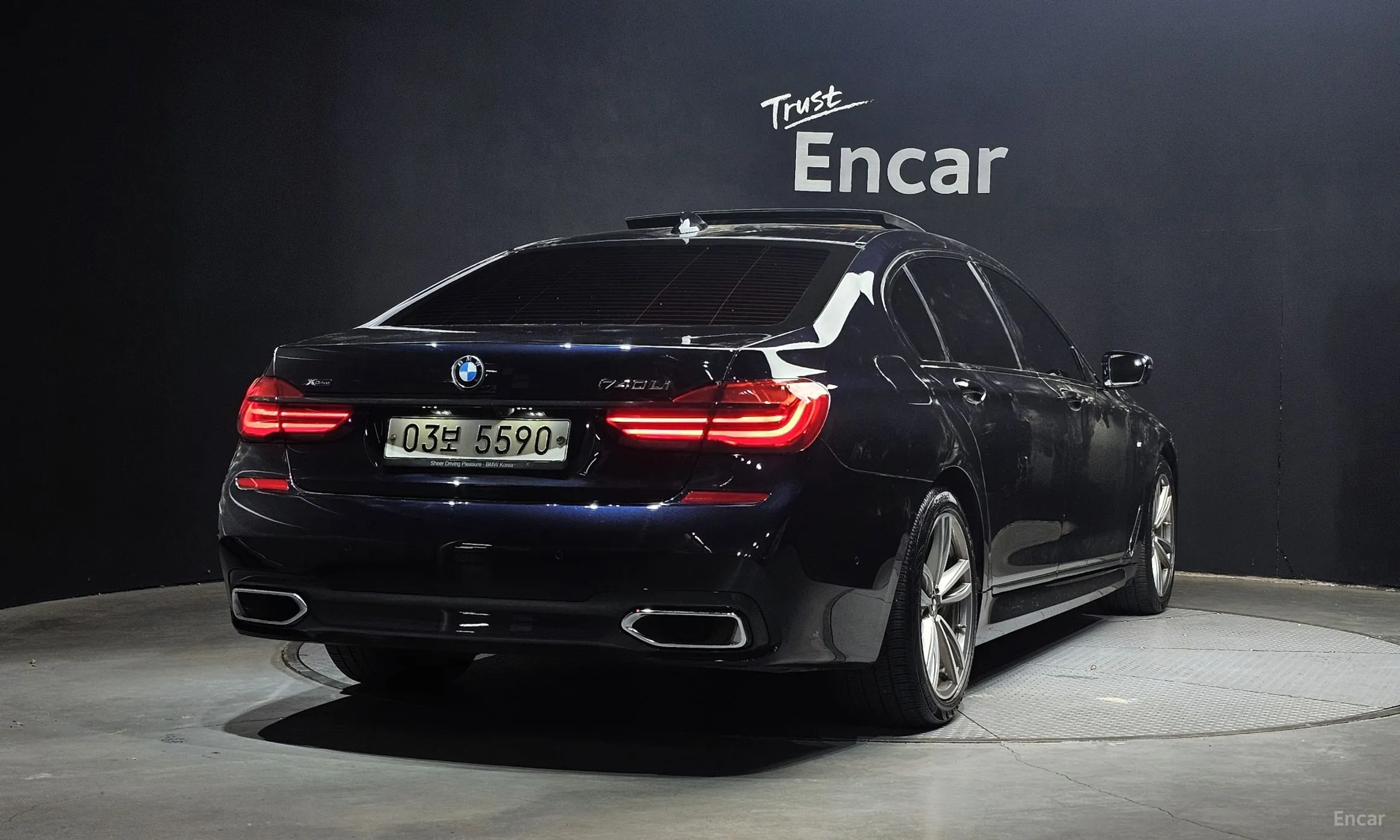 BMW 7 Series (G11)