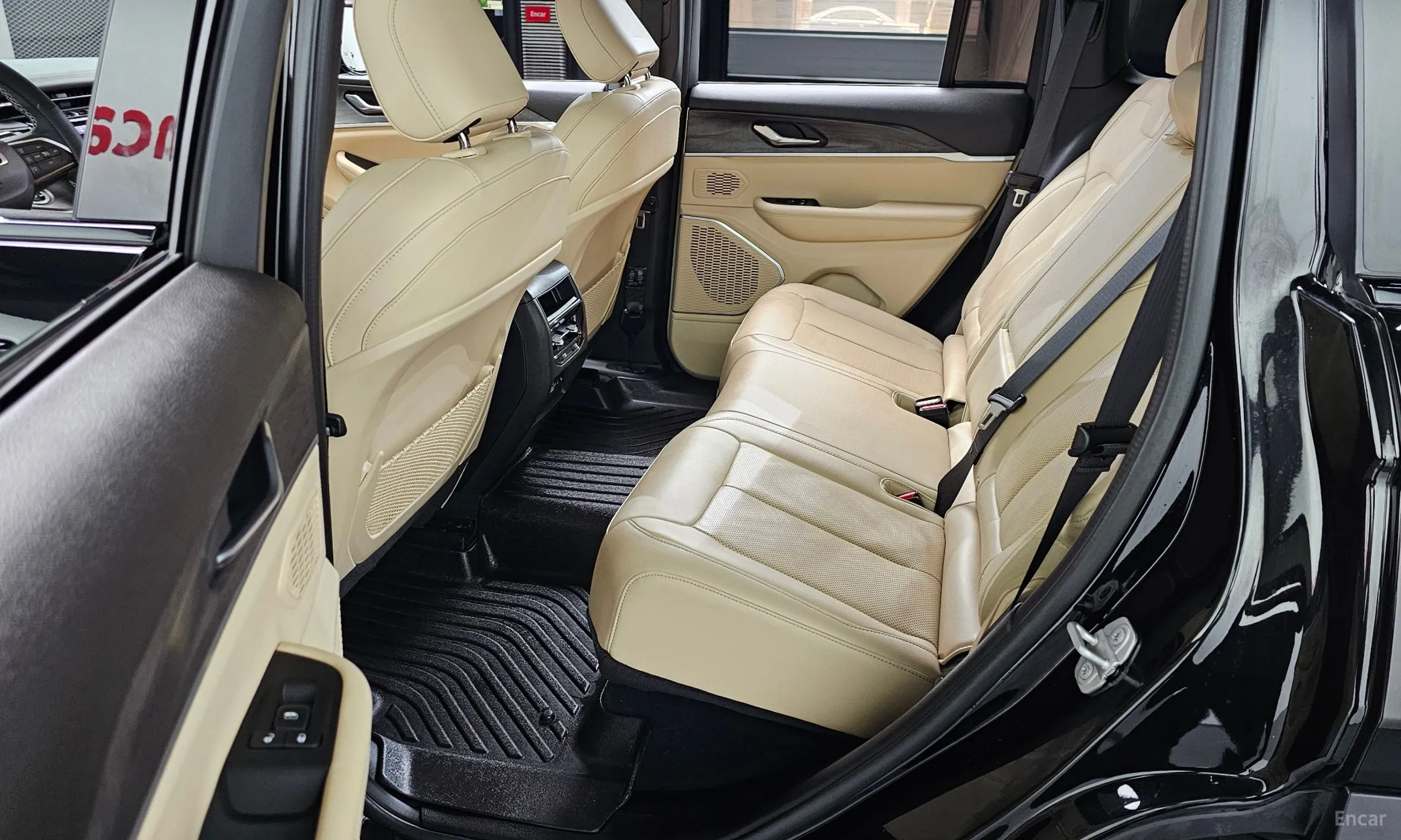 Jeep Grand Cherokee (WL) превью 11