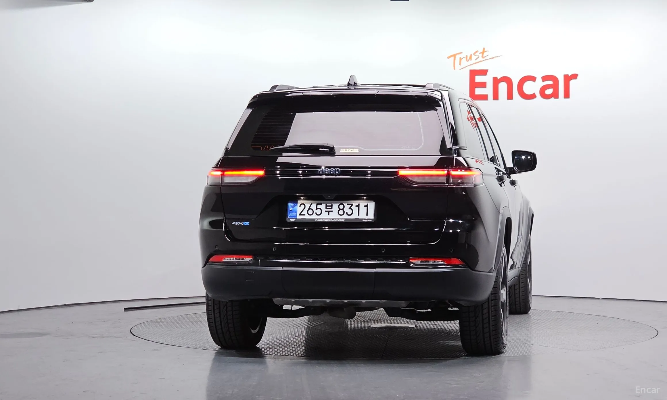 Jeep Grand Cherokee (WL) превью 4