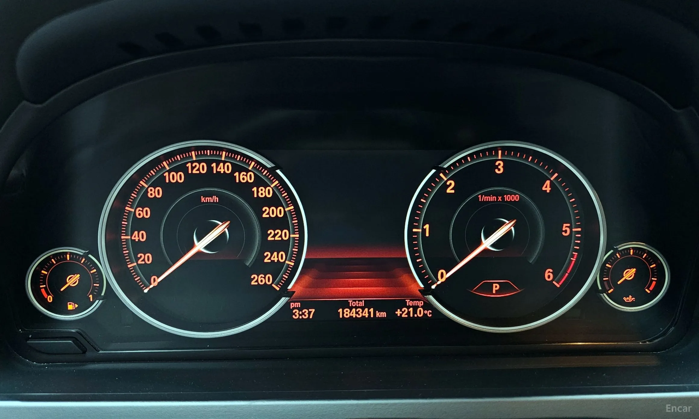 BMW 7 Series (F01) превью 8