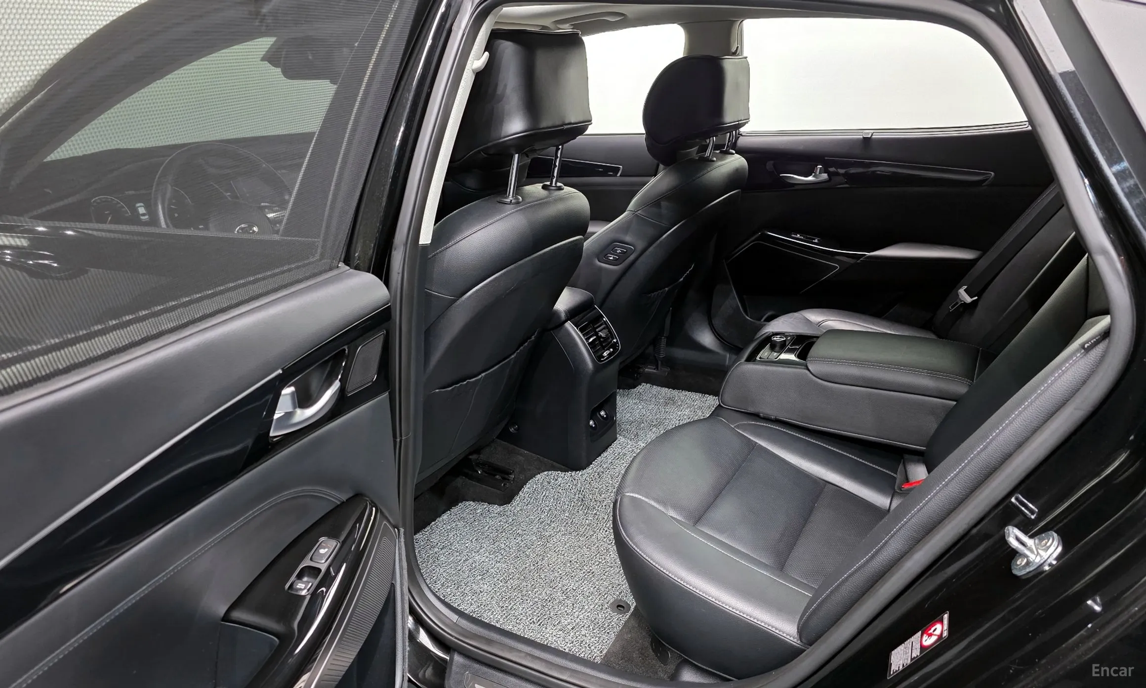 Kia K7 Premier превью 12