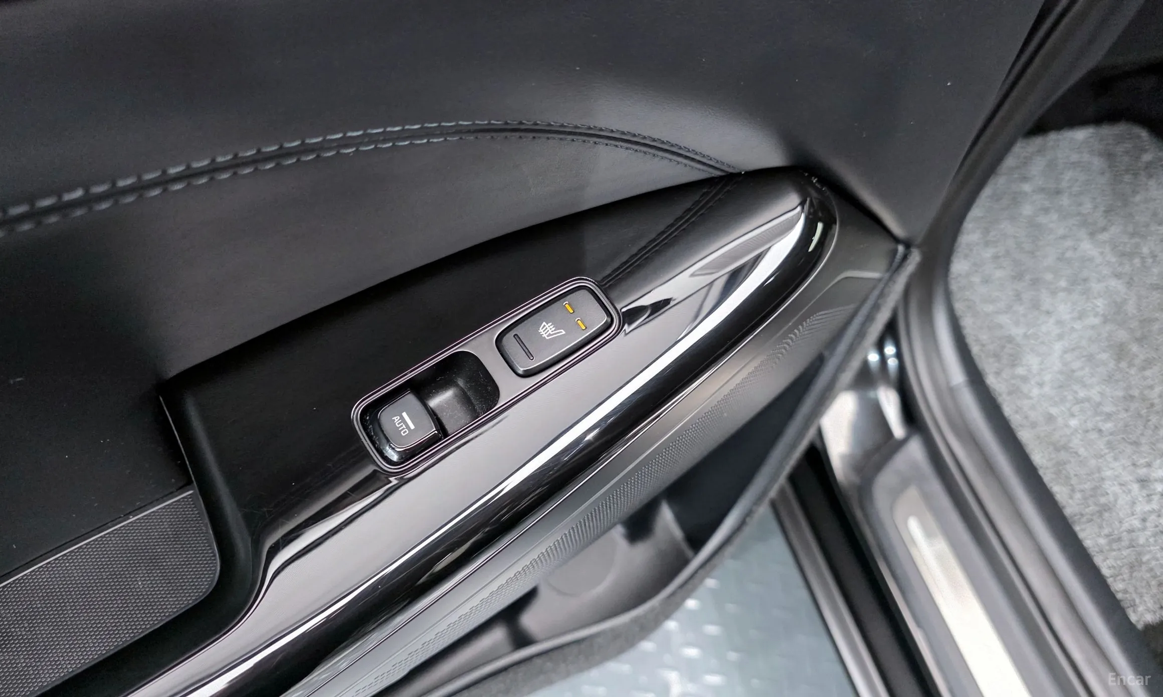 Kia K7 Premier превью 17