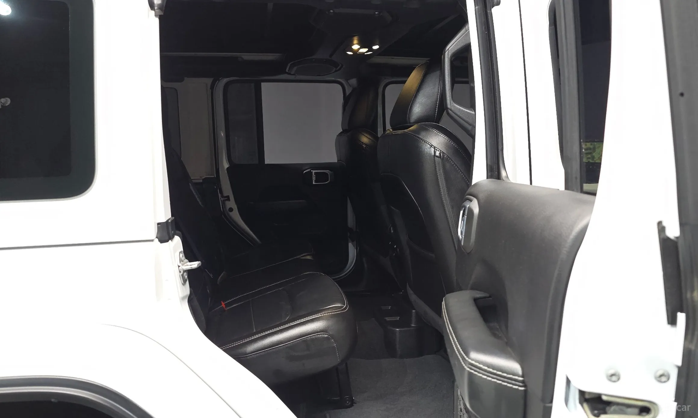 Jeep Wrangler (JL) превью 12