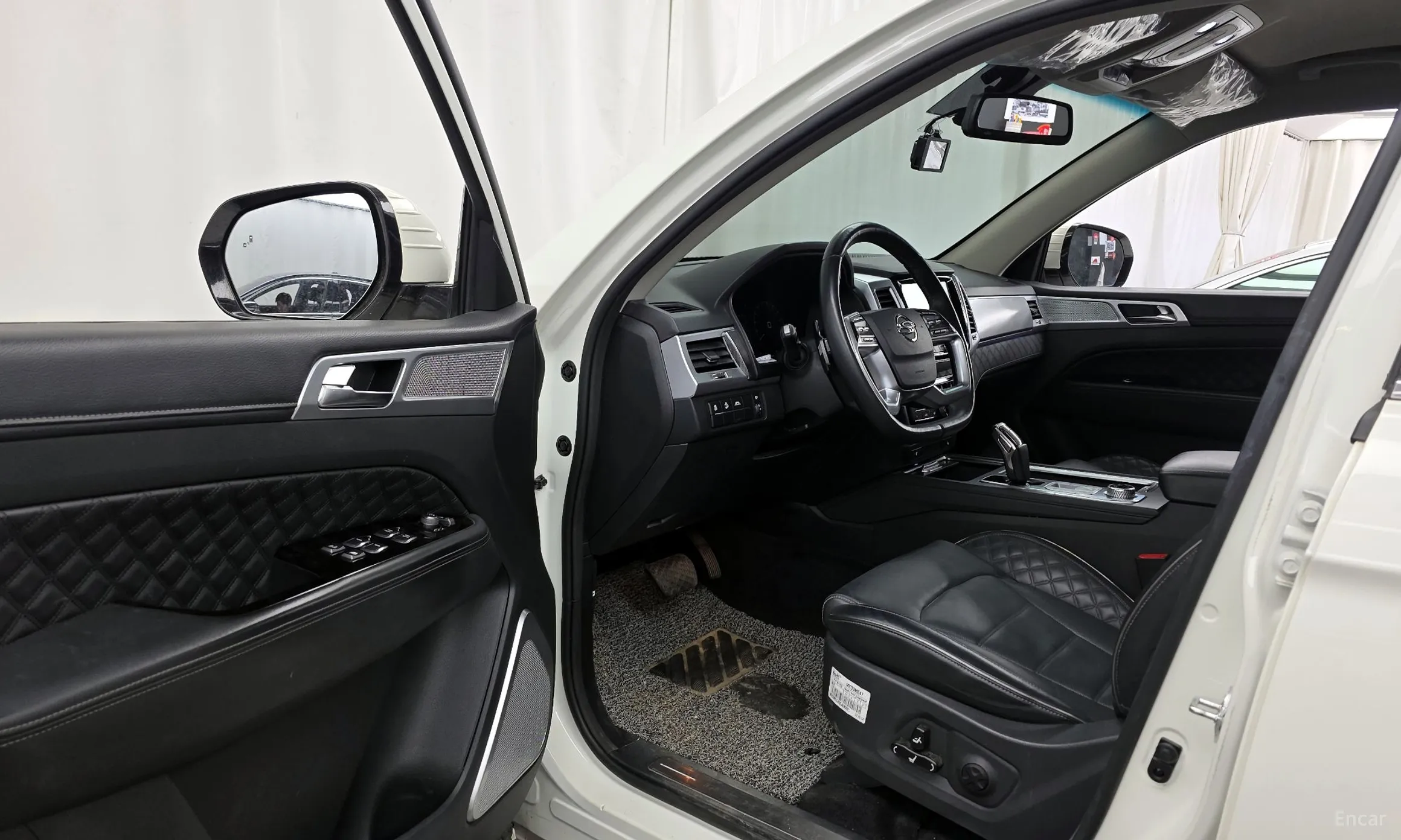 KG Mobility (SsangYong) Rexton превью 10