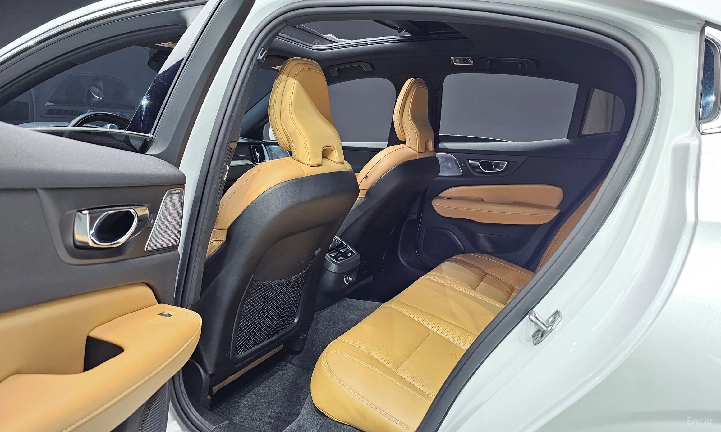 Volvo S60 3rd Generation превью 12
