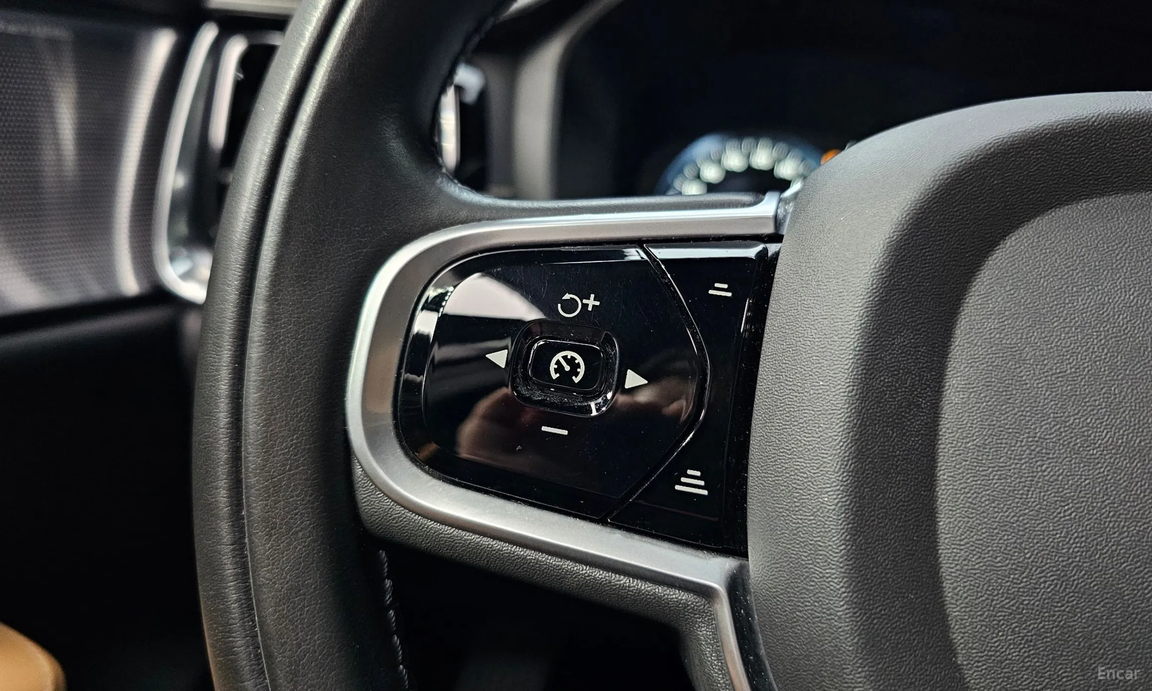 Volvo S60 3rd Generation превью 14