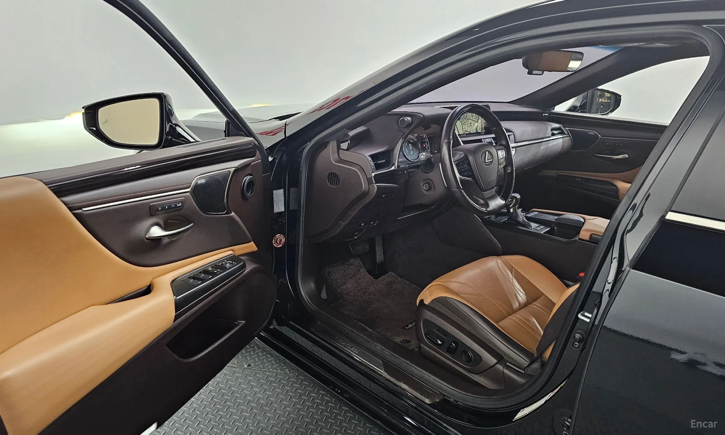 Lexus ES300h 7th Generation превью 10