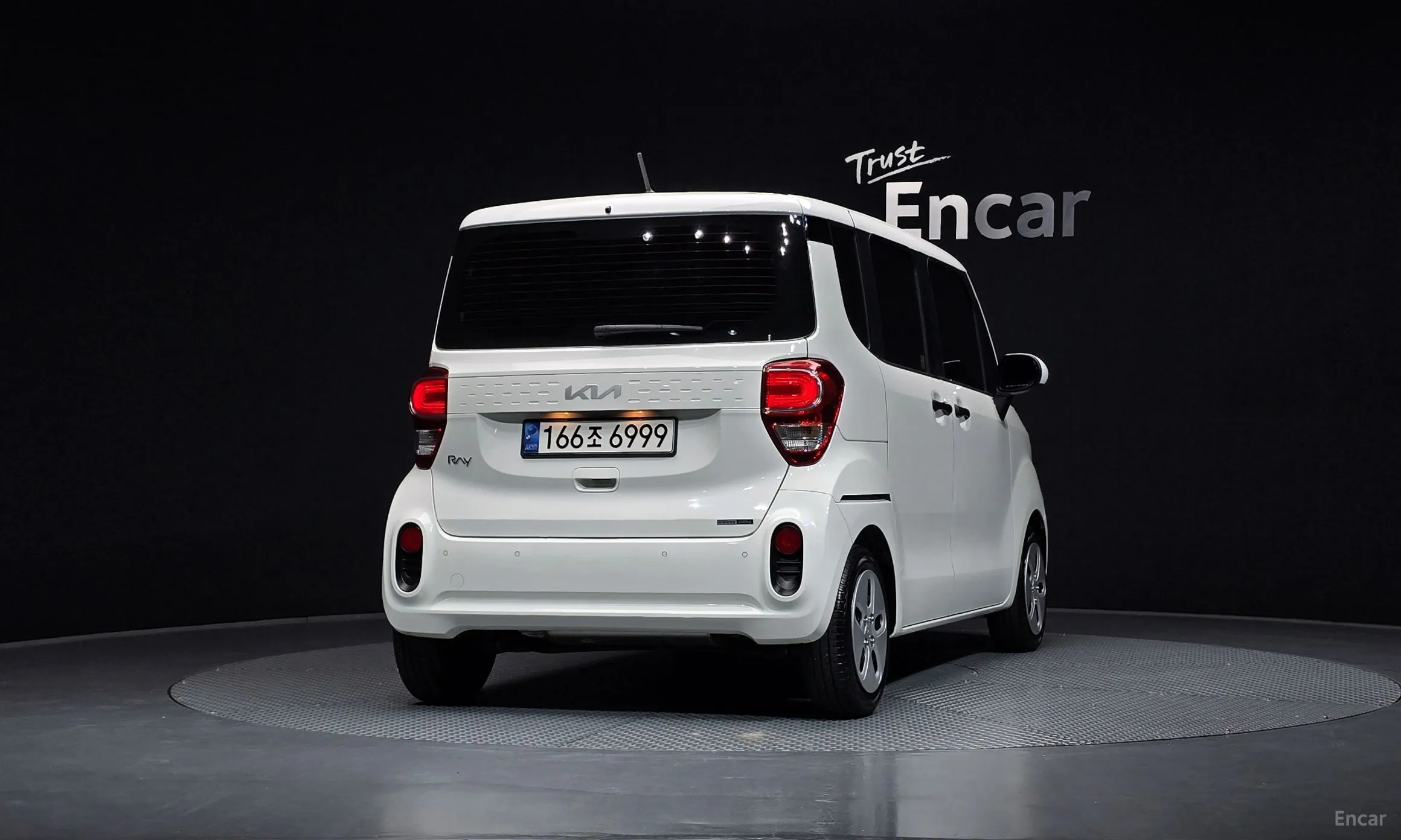 Kia Ray превью 4