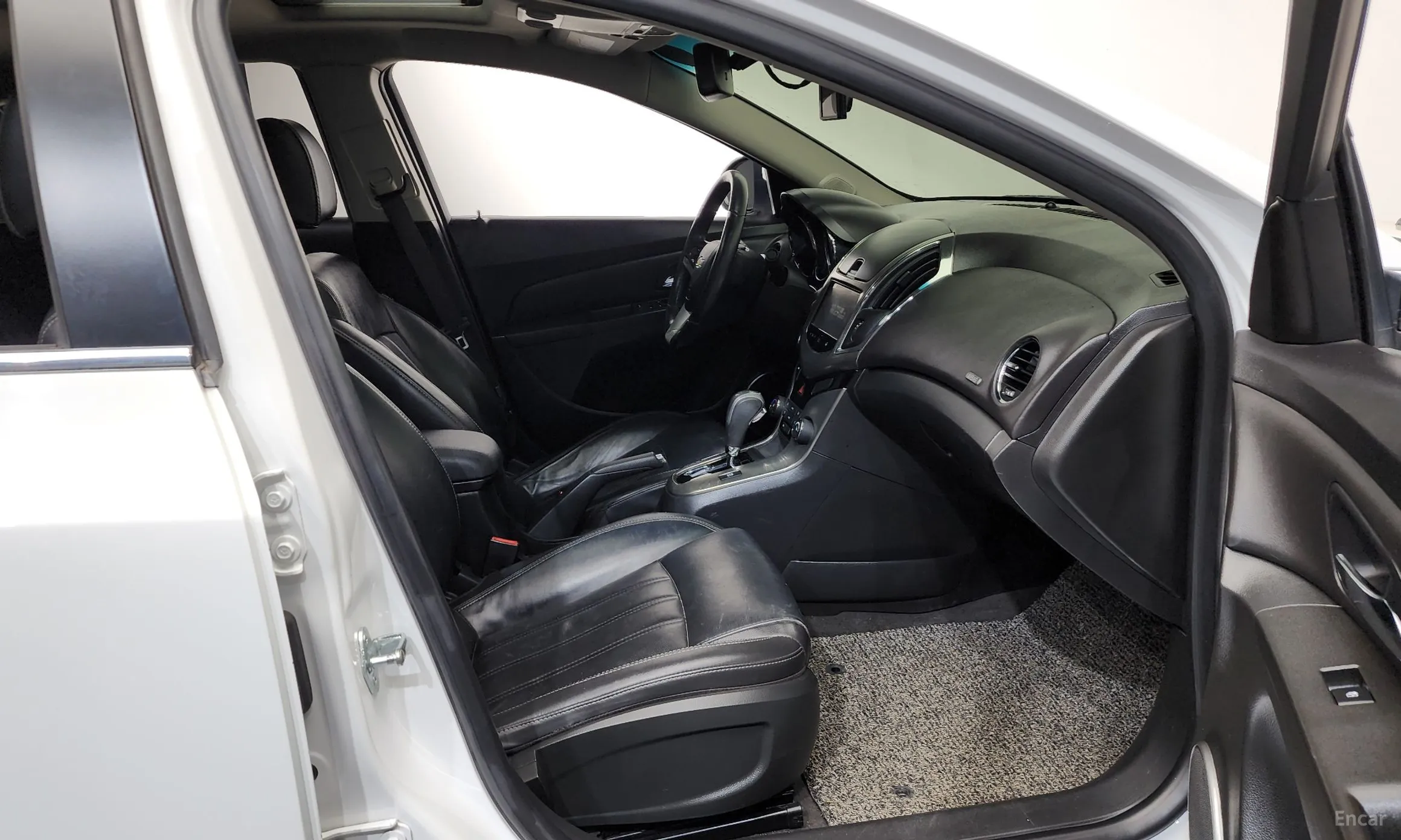 Chevrolet (GM Daewoo) Cruze превью 11