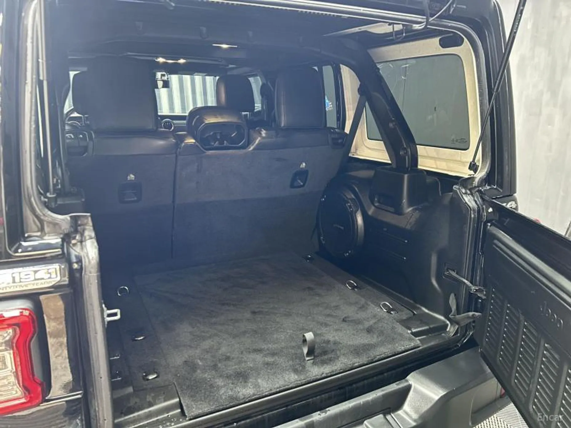 Jeep Wrangler (JL) превью 18
