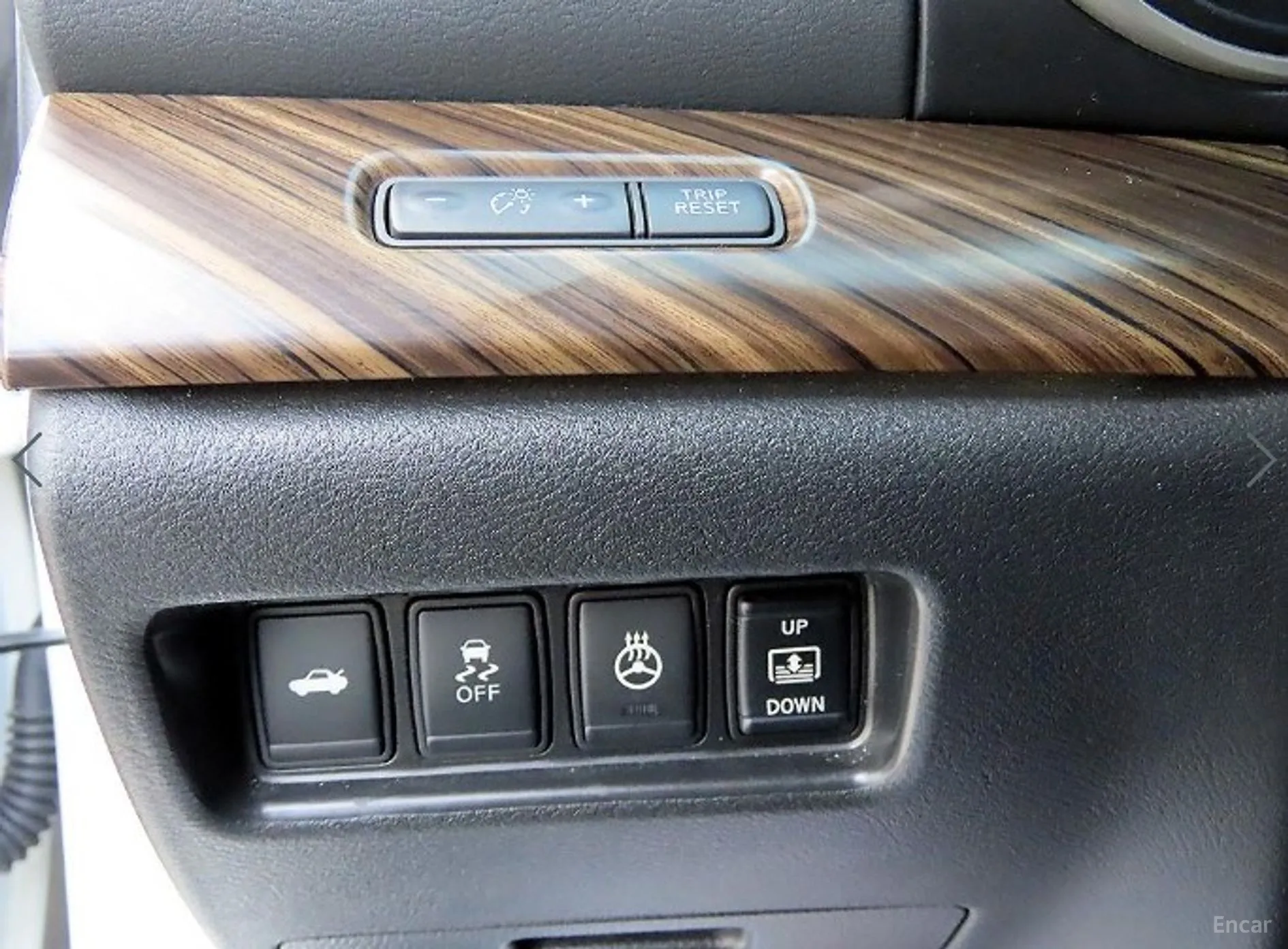 Nissan Maxima (A36) превью 12