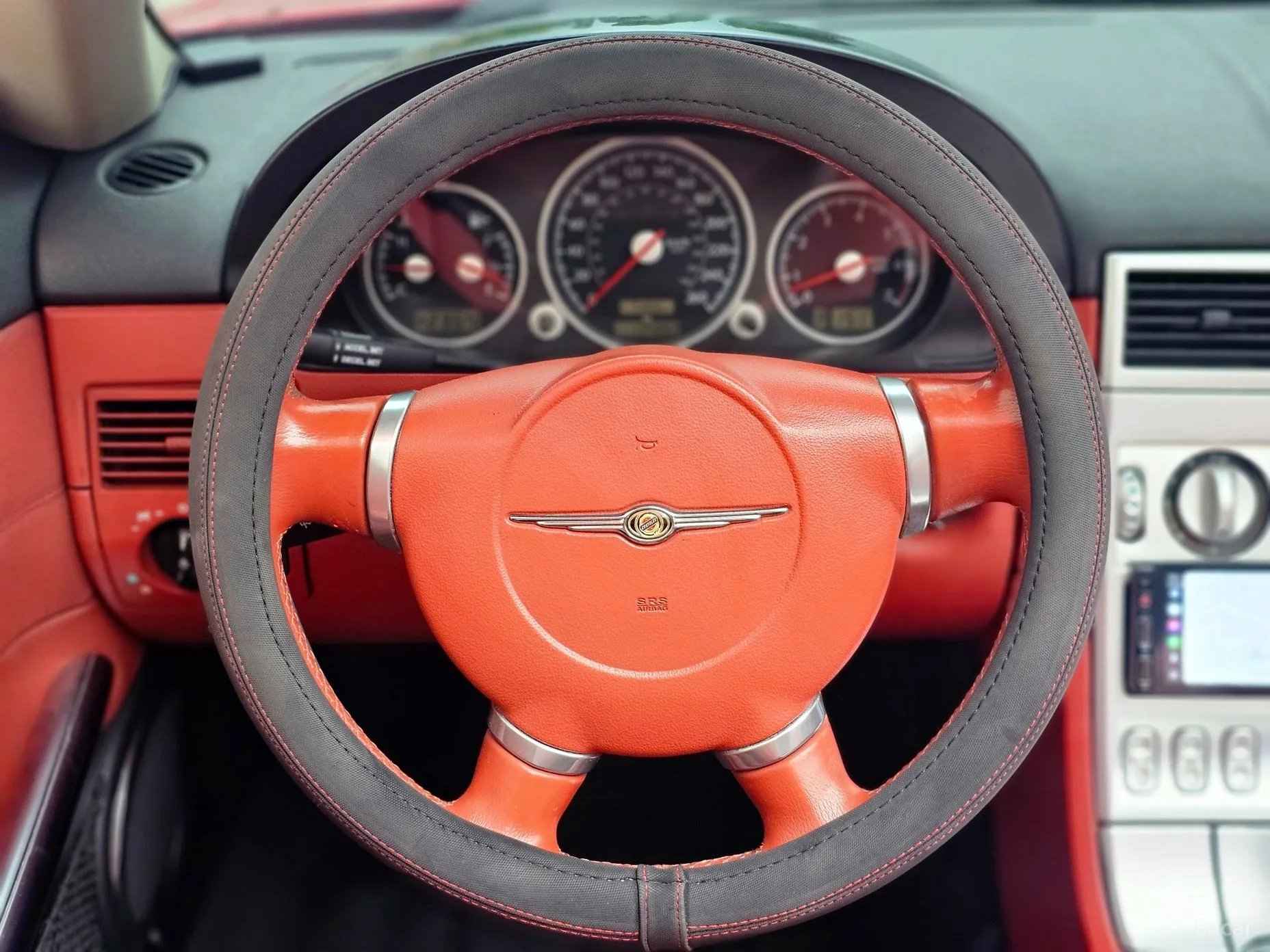 Chrysler Crossfire превью 13