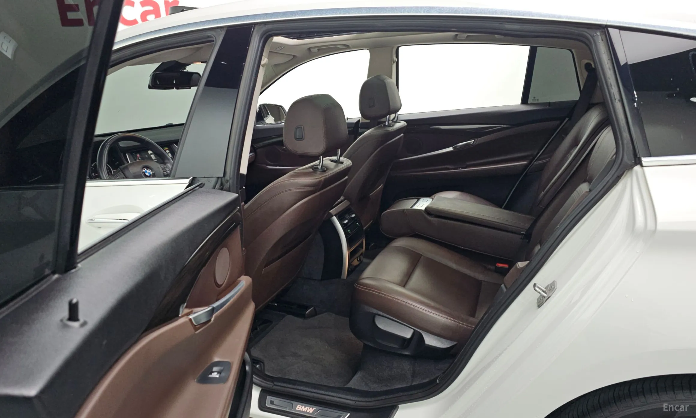 BMW 5 Series GT (F07) превью 13