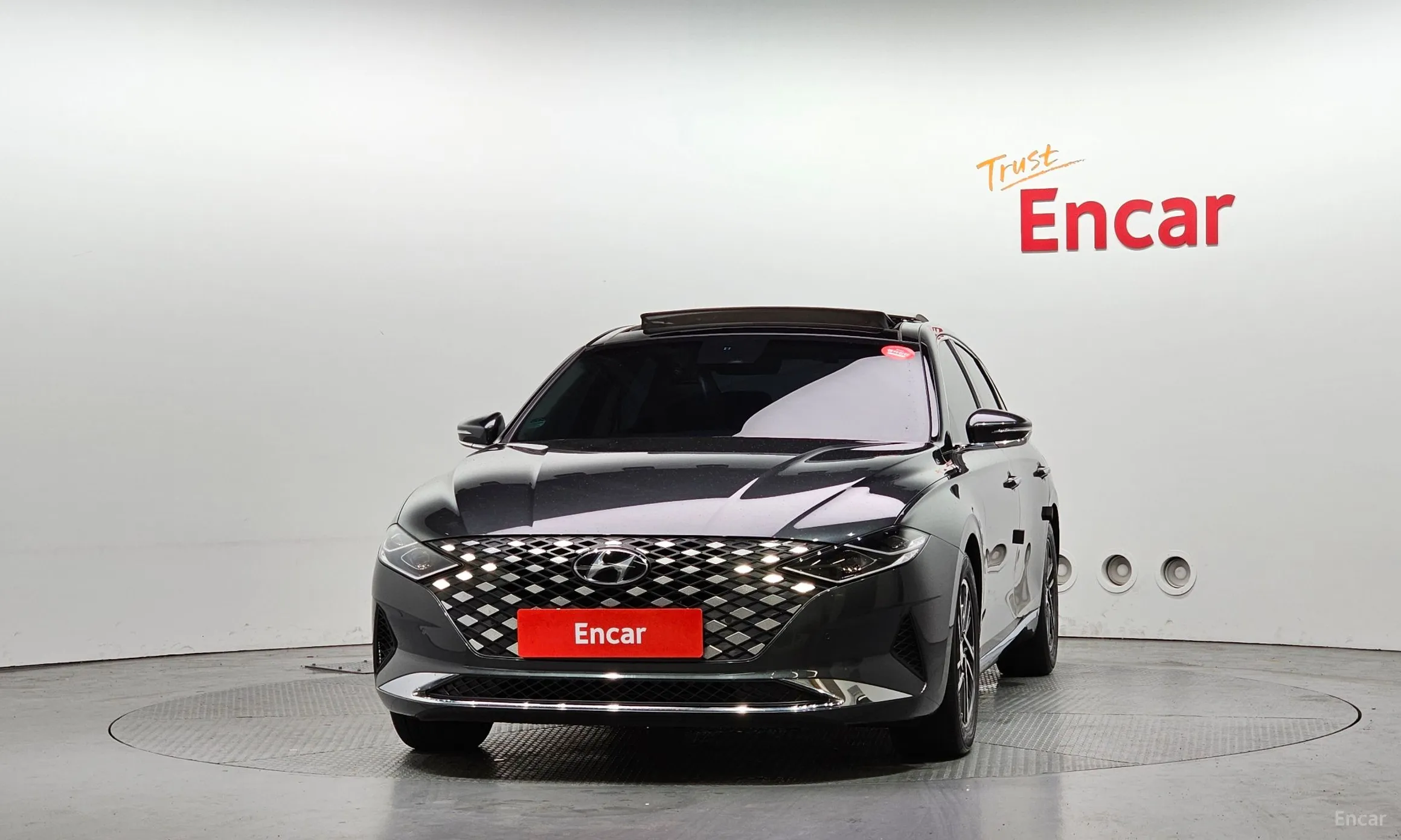 Hyundai Grandeur IG превью 3
