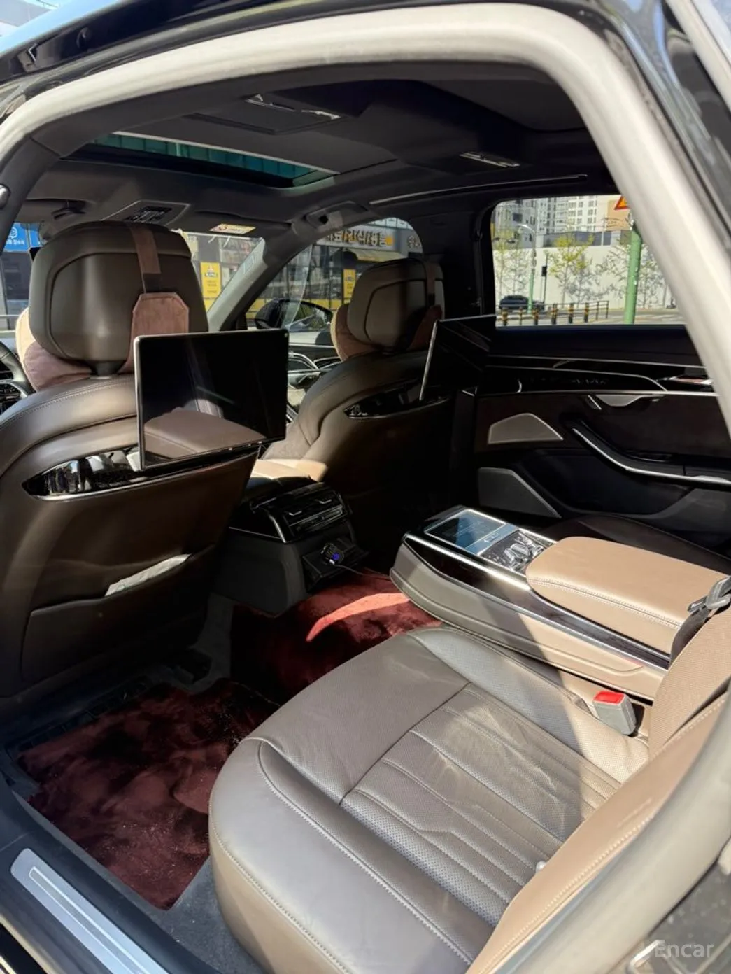 Audi A8 (D5) превью 14
