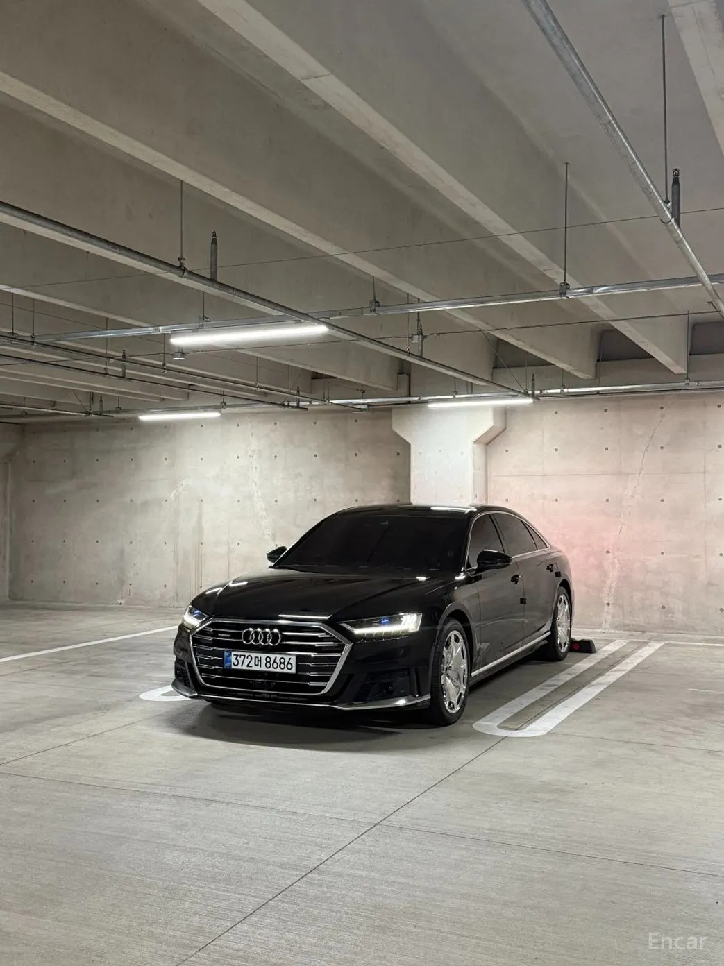 Audi A8 (D5)
