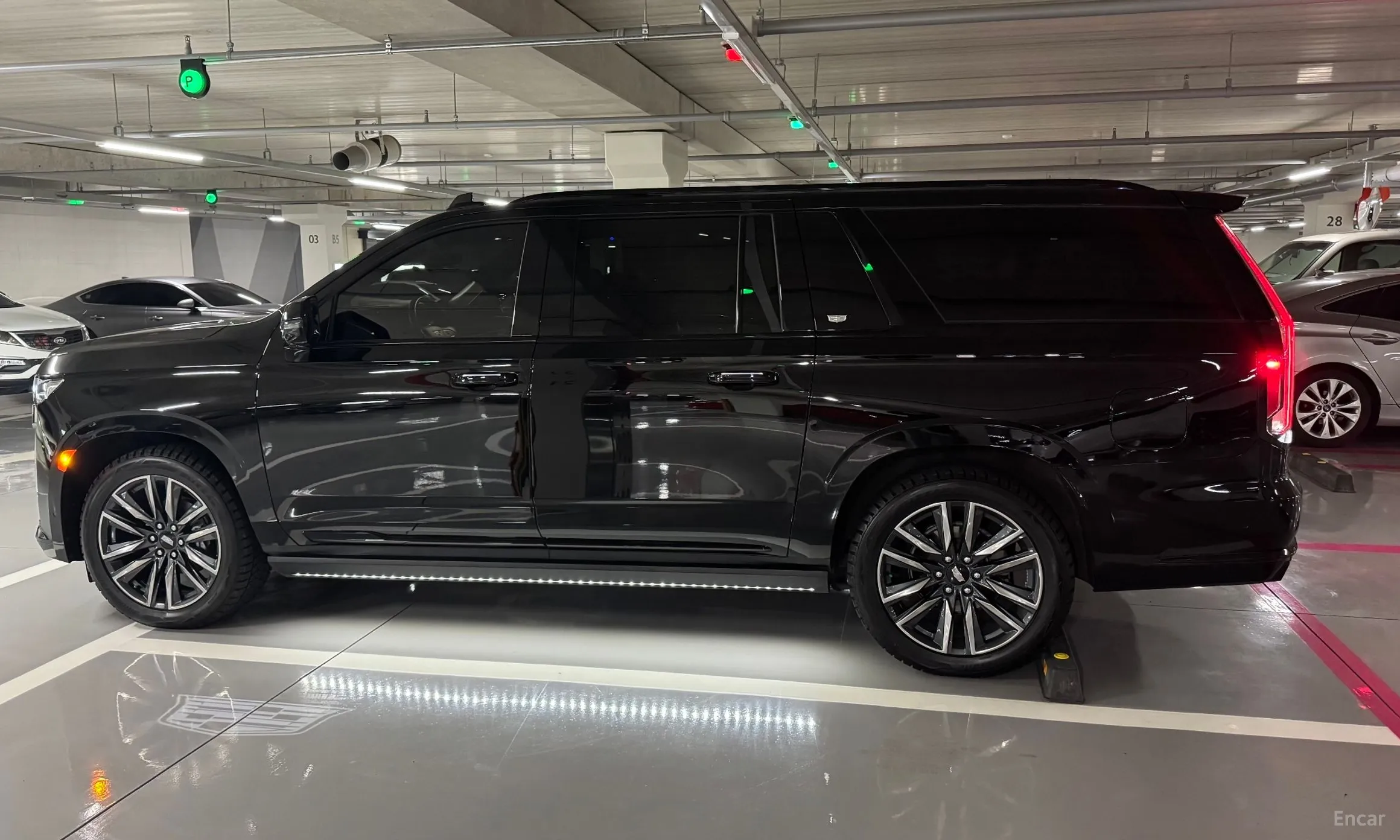 Cadillac Escalade 5th Generation превью 4