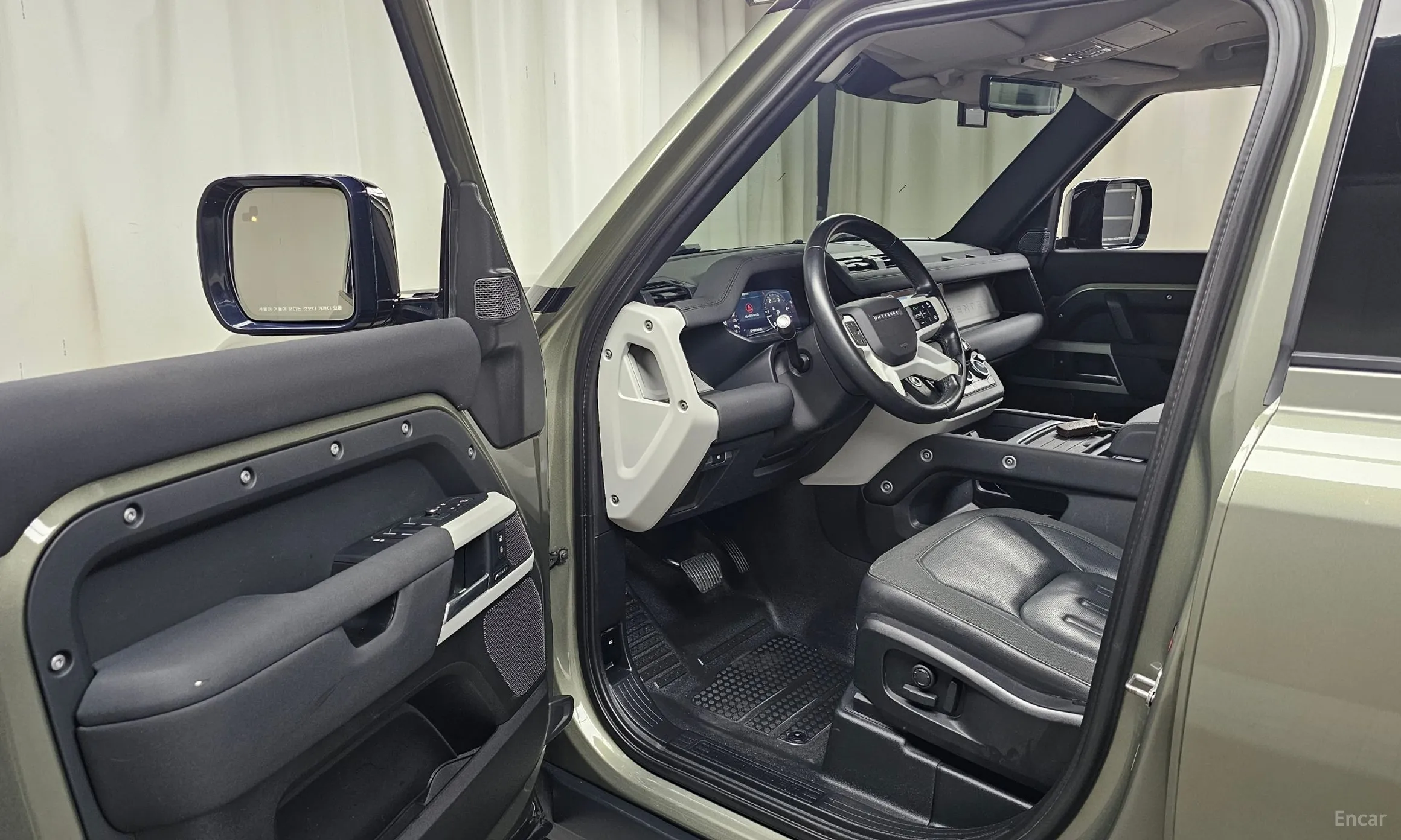Land Rover Defender (L663) превью 10
