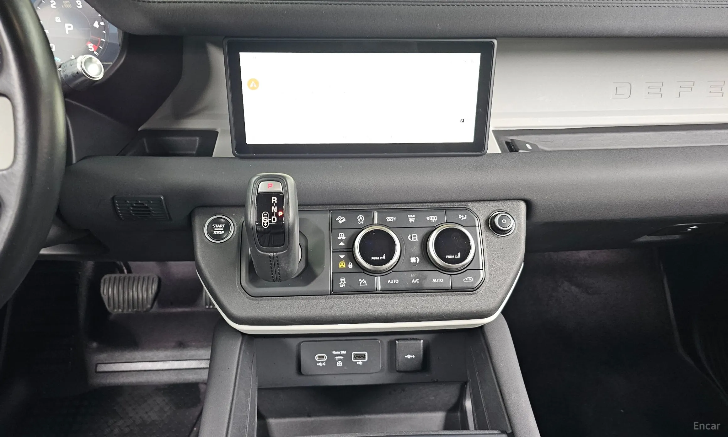 Land Rover Defender (L663) превью 13