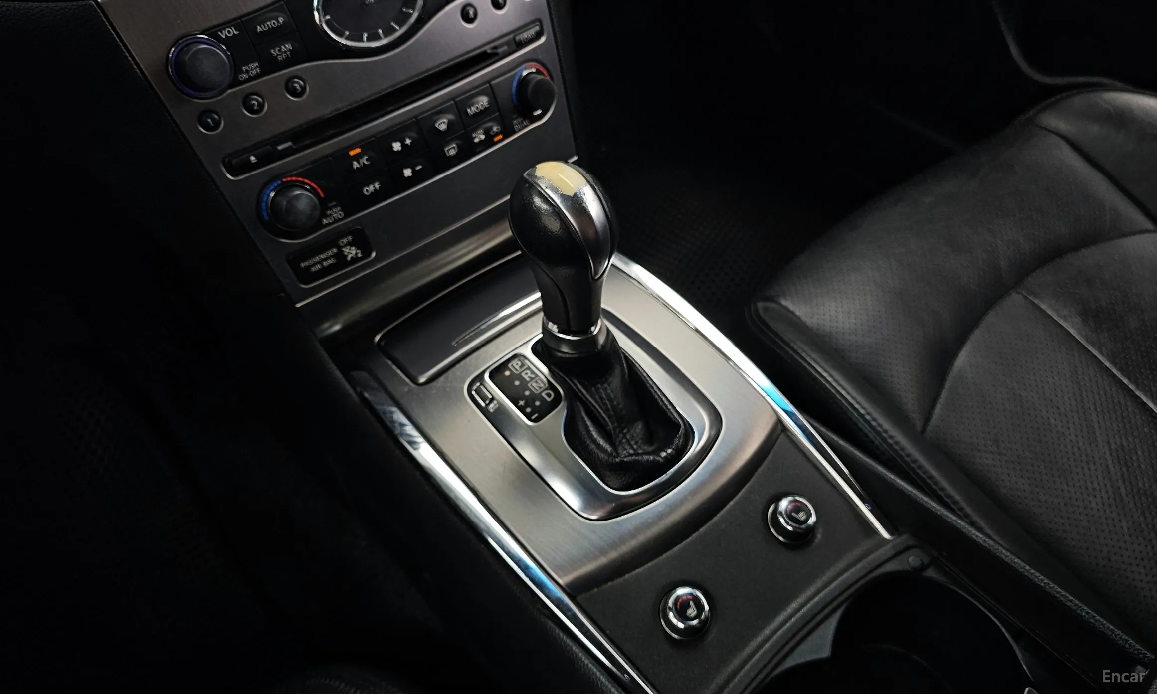 Infiniti G37 превью 11