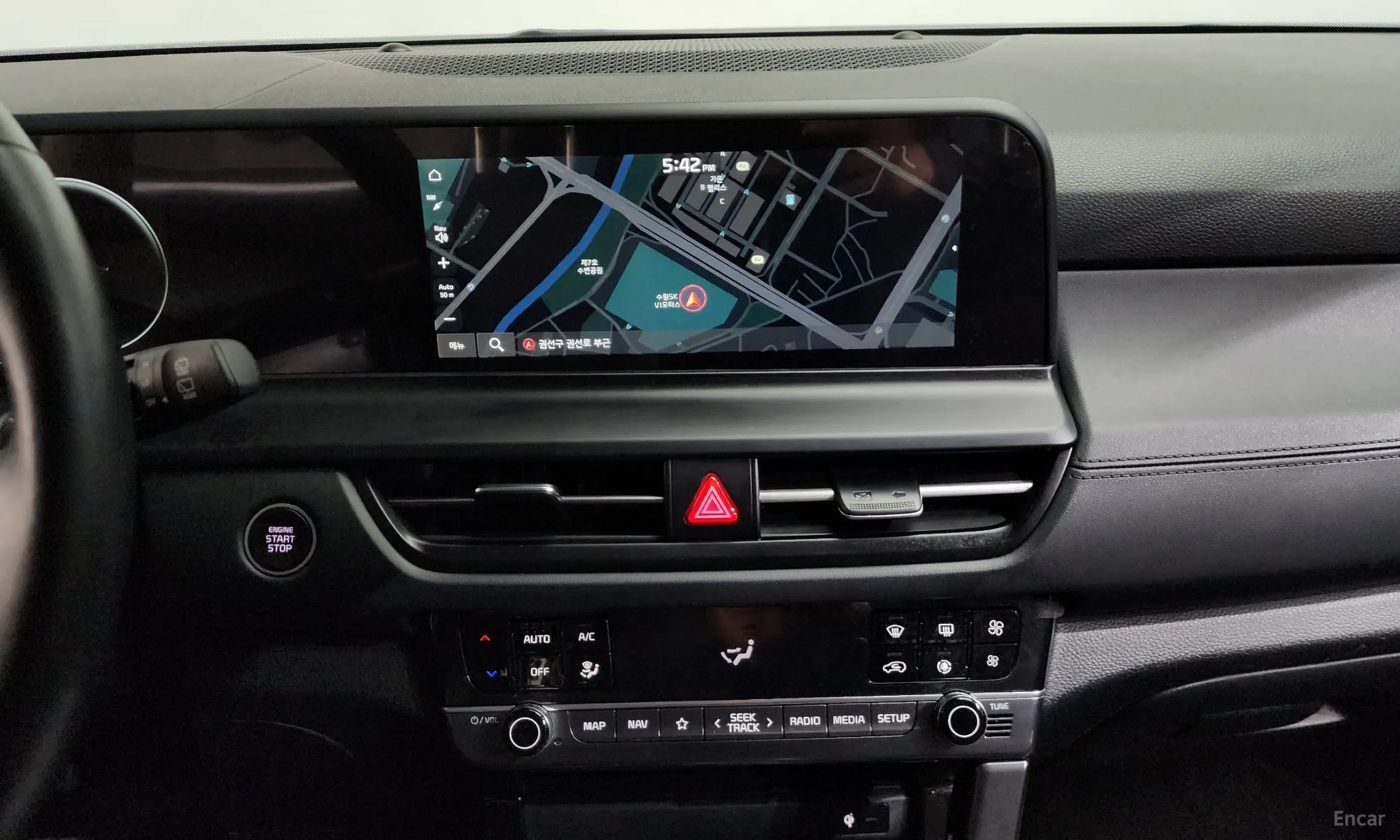 Kia Seltos превью 13