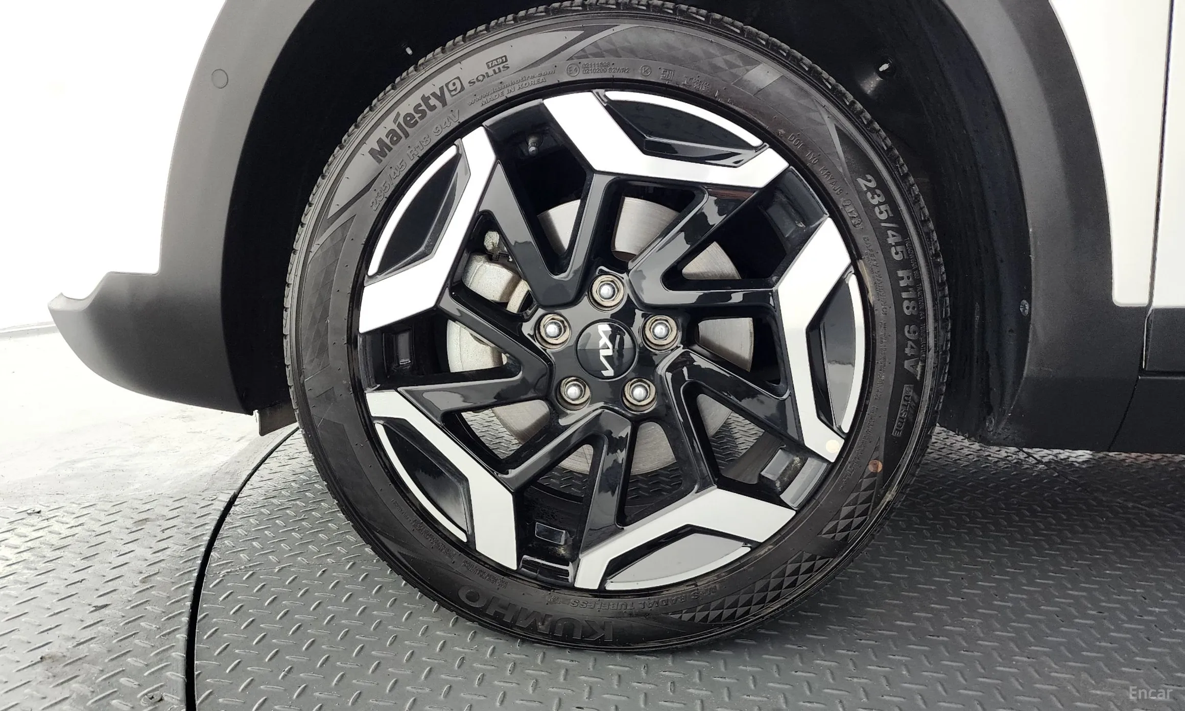 Kia Seltos превью 5