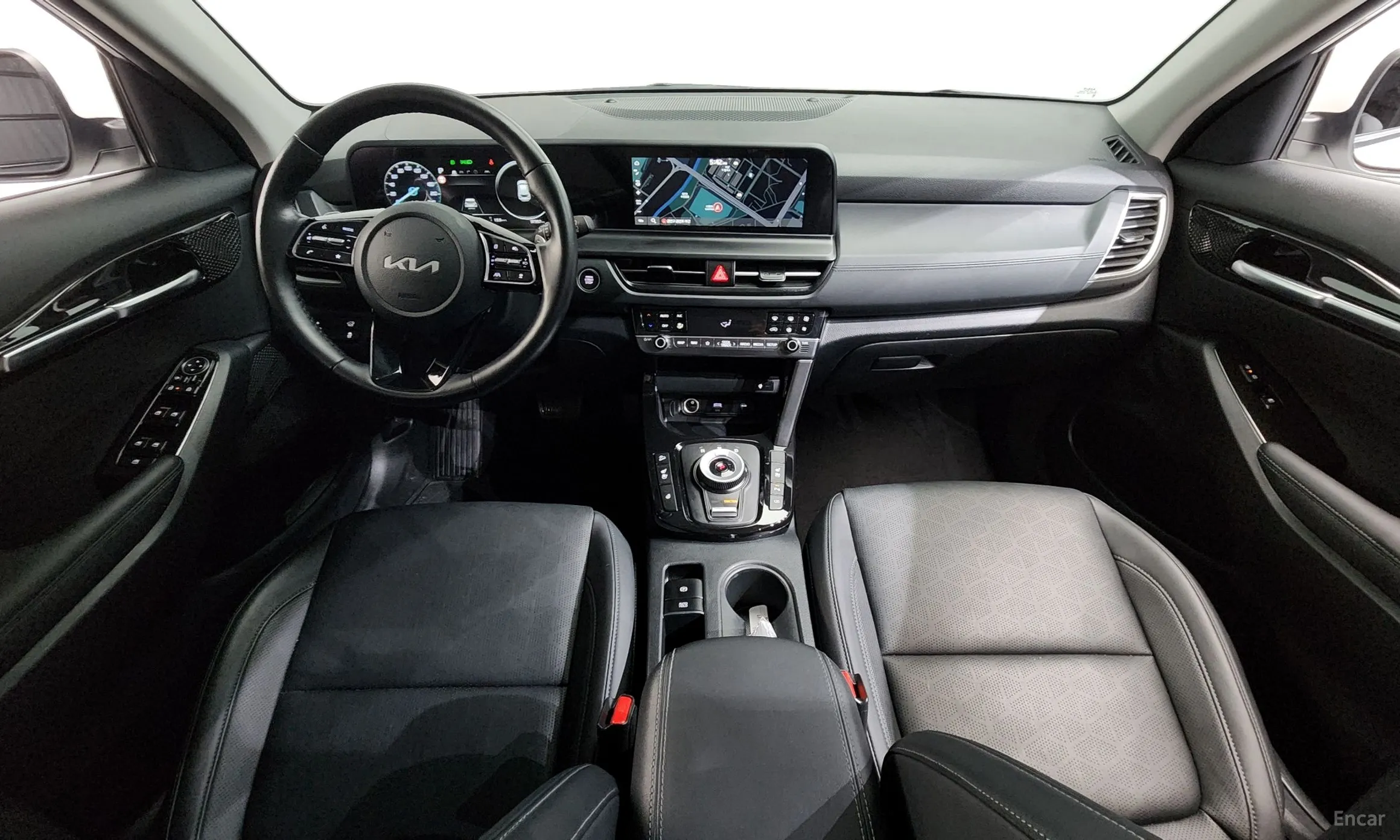 Kia Seltos превью 7