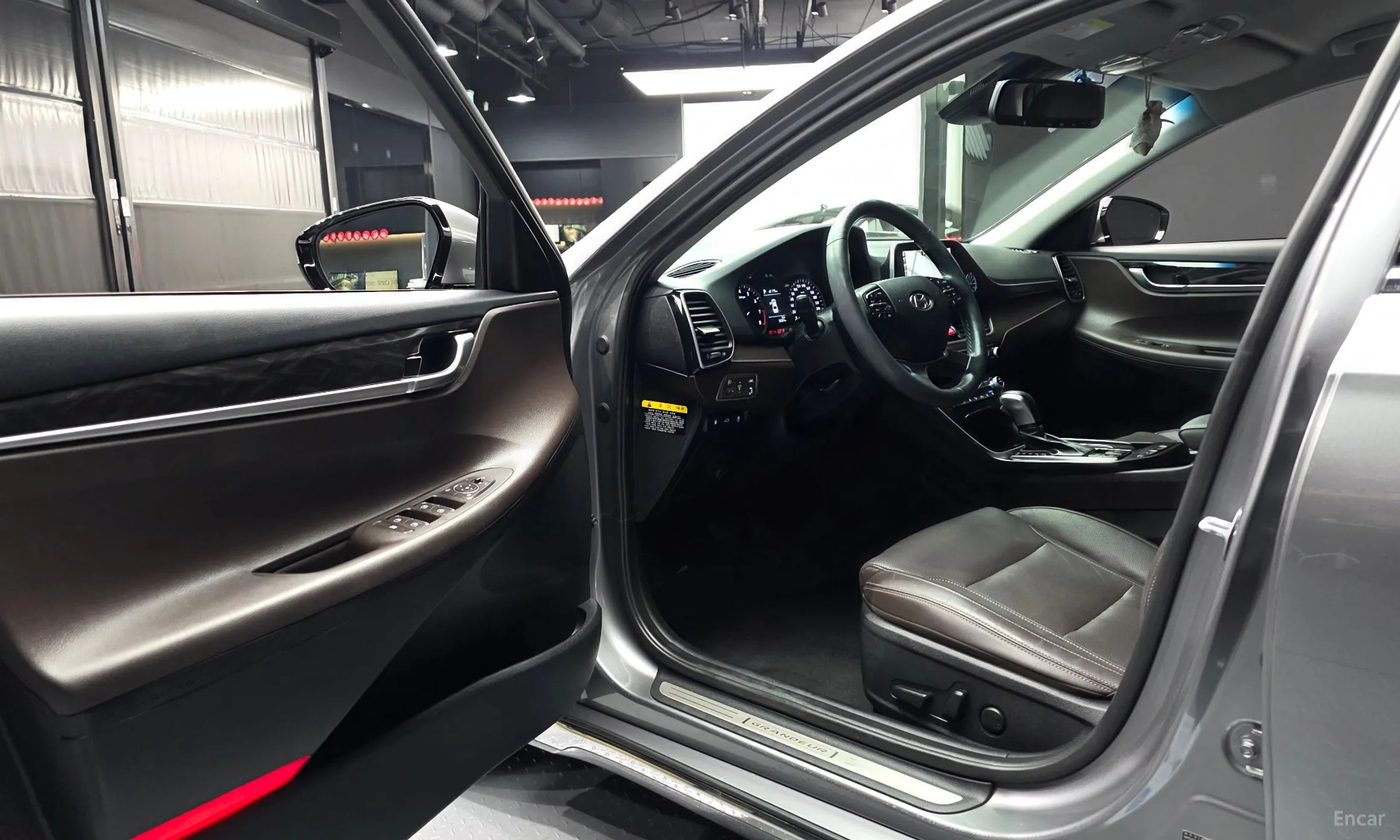 Hyundai Grandeur IG превью 10