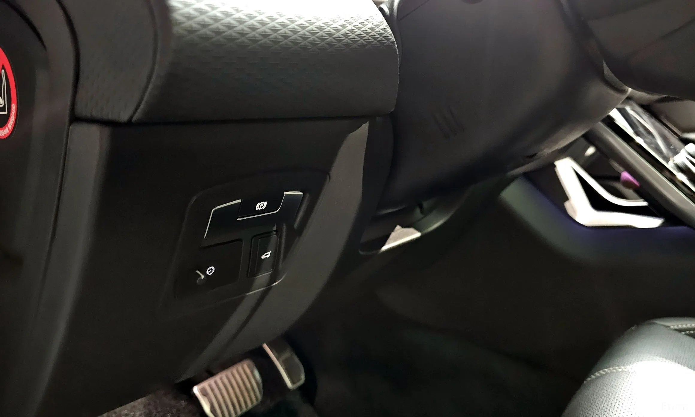 Land Rover Range Rover Bella превью 13