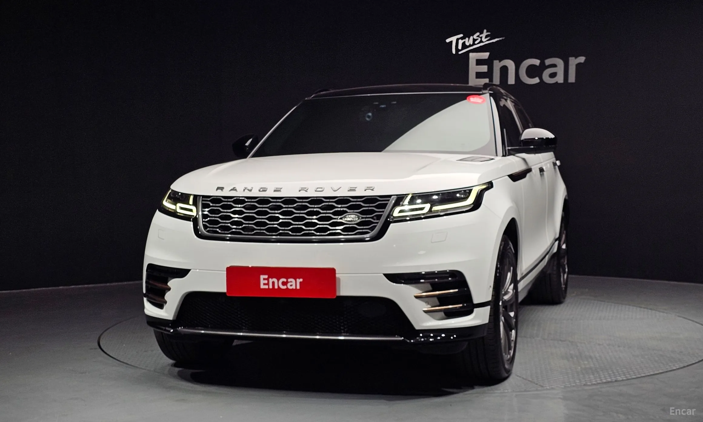 Land Rover Range Rover Bella превью 3
