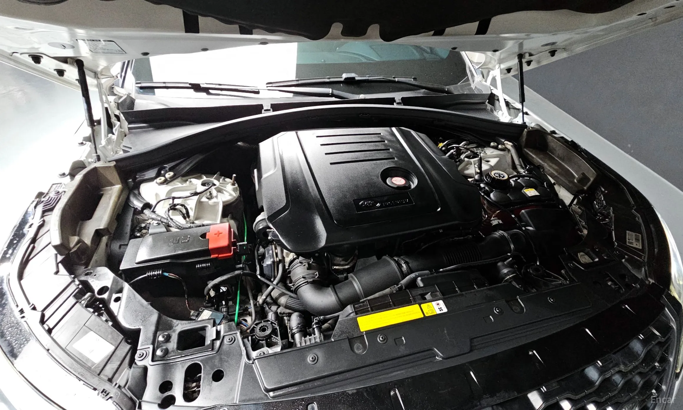 Land Rover Range Rover Bella превью 6