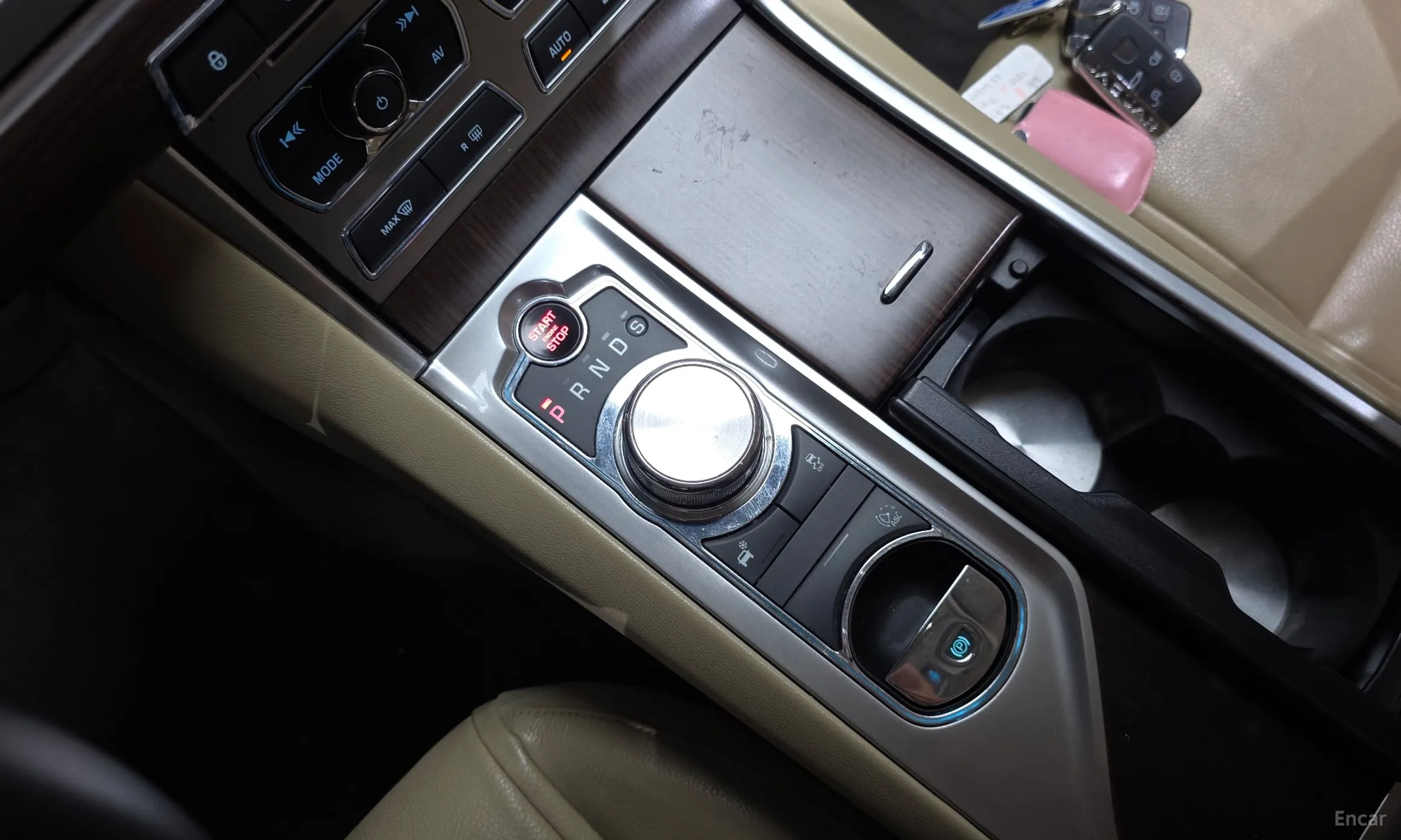 Jaguar New XF превью 9