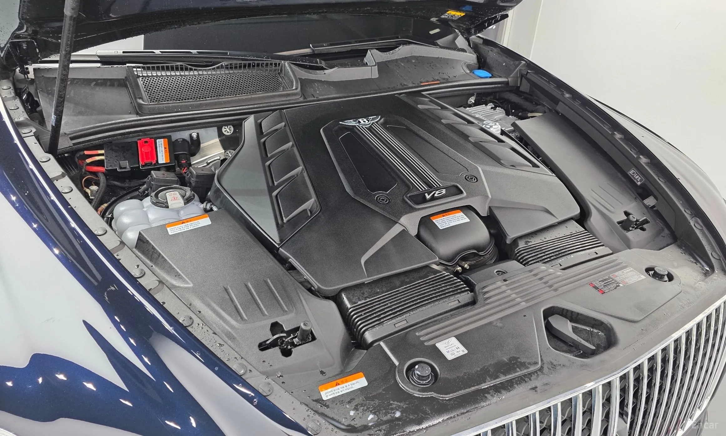 Bentley Bentayga превью 6